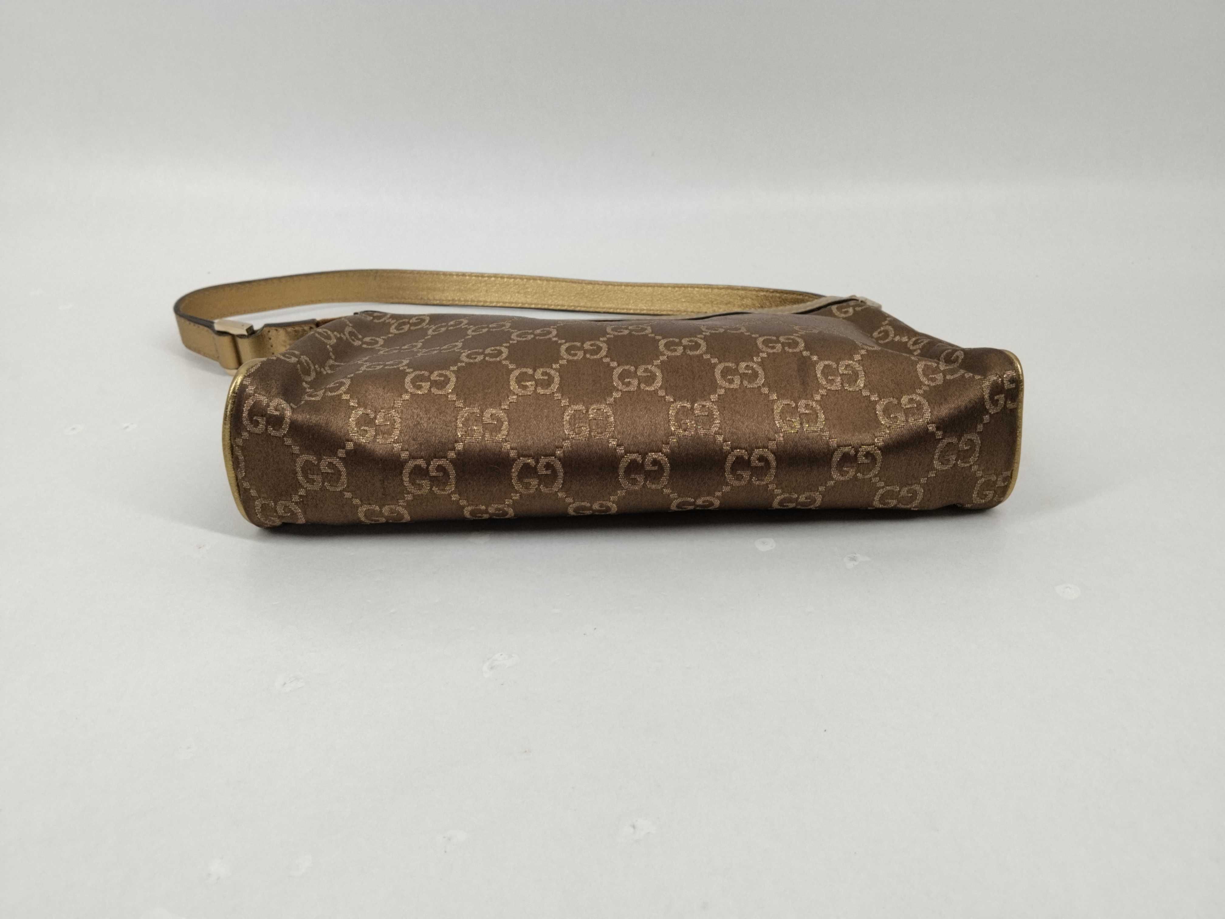GG Abbey Handbag Accessory Pouch Brown Gold GG Pattern Pouch — view 9