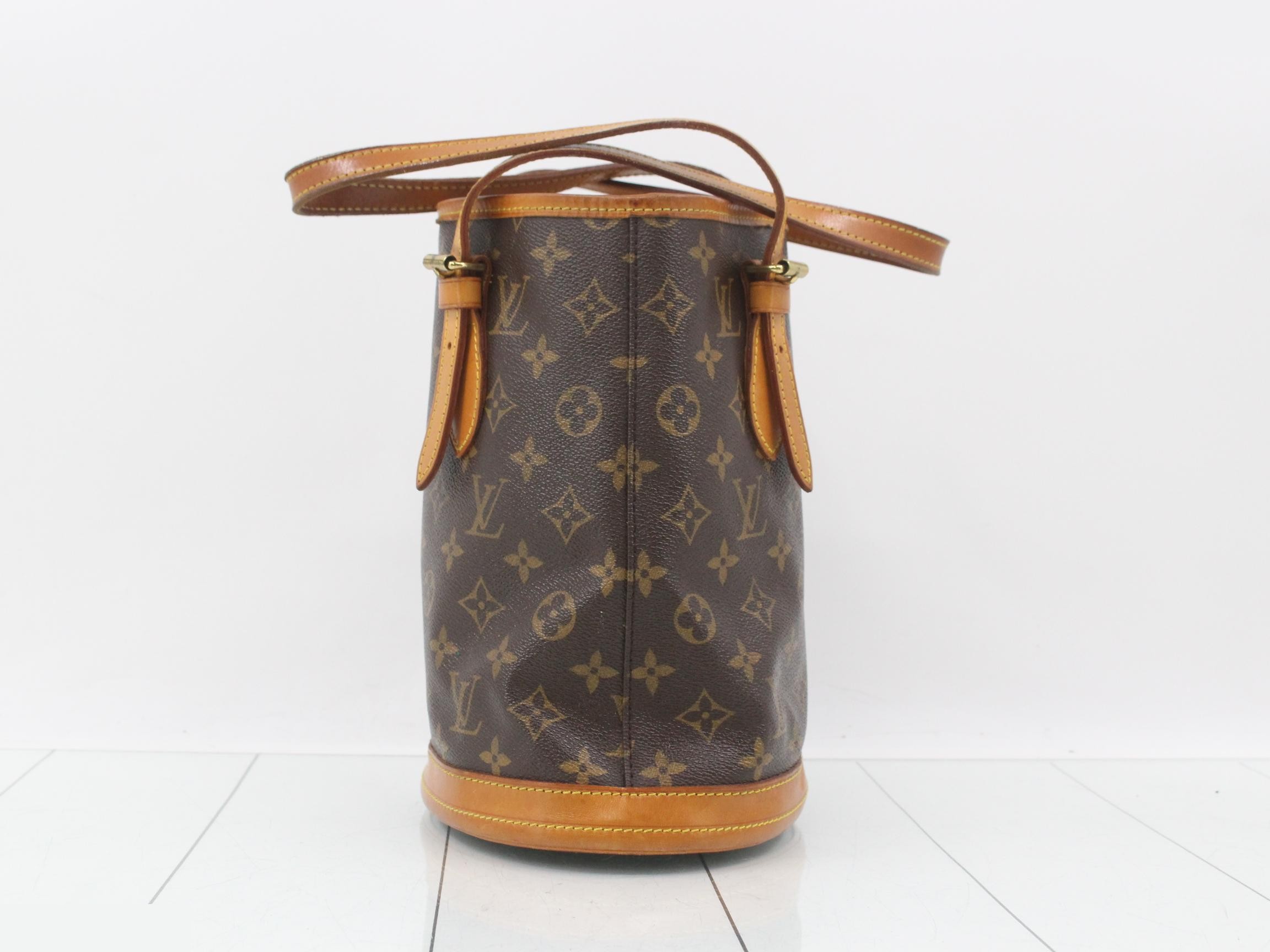 Monogram Bucket PM M42238 — view 3