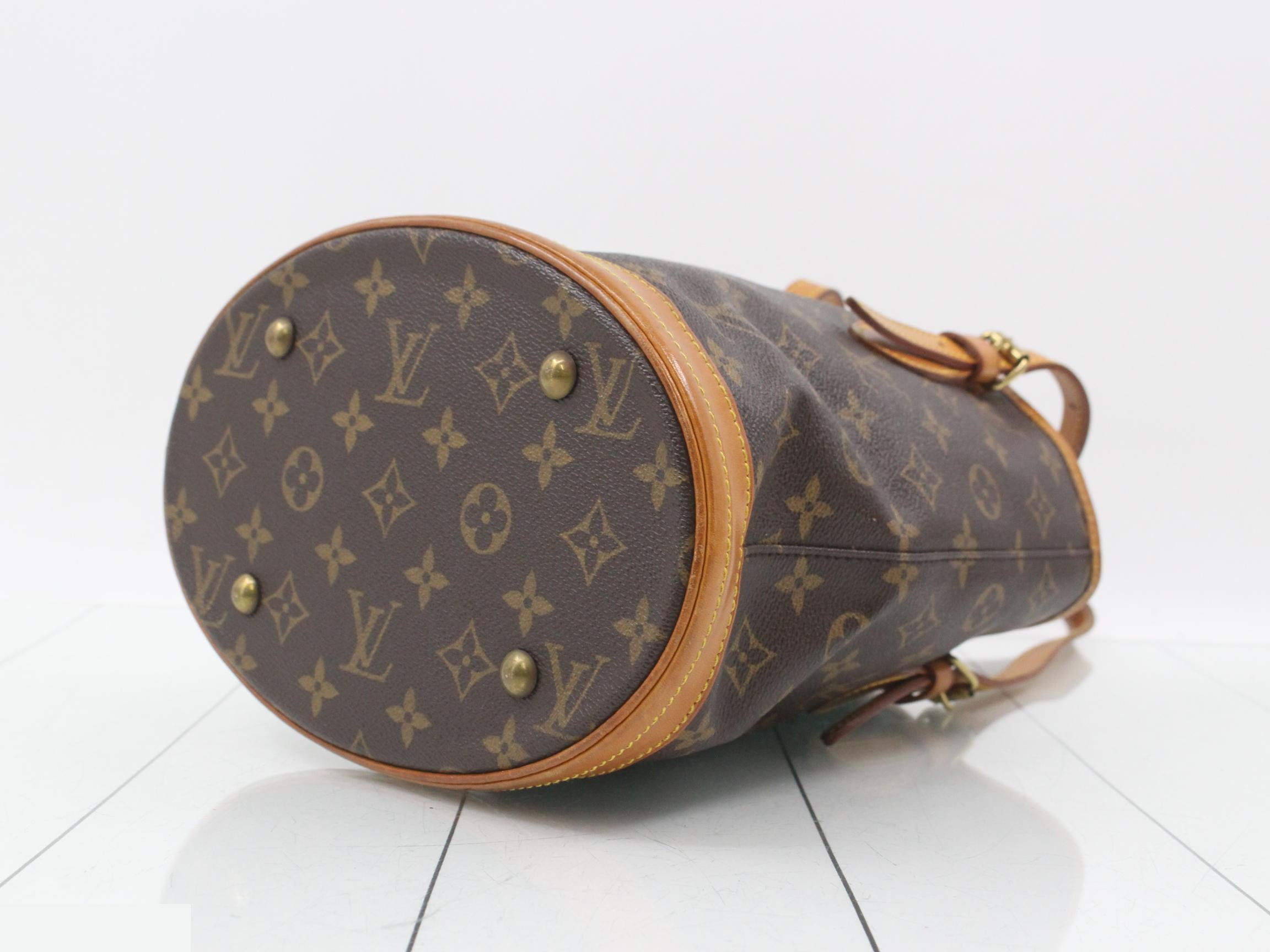 Monogram Bucket PM M42238 — view 6