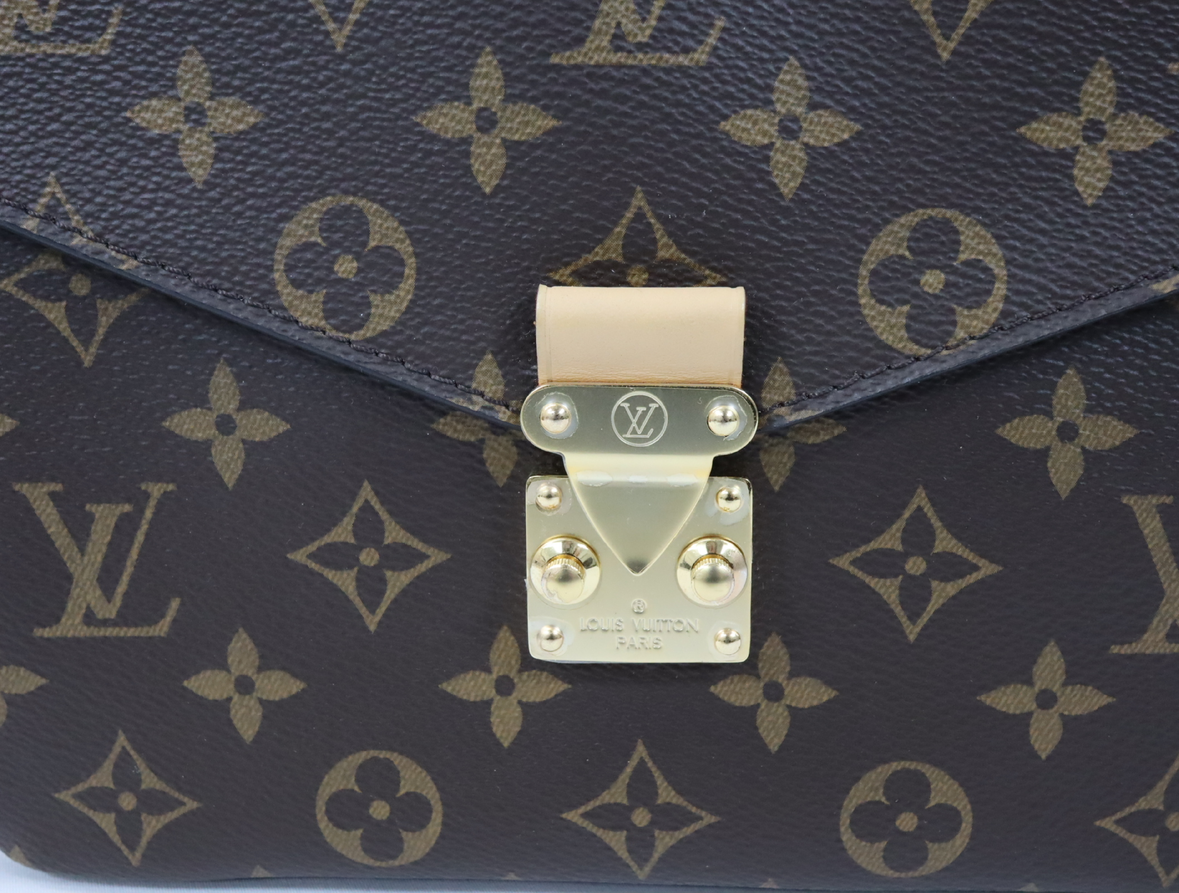 Monogram Pochette Metis MM M44875 Shoulder Bag (RFID detected) — view 12