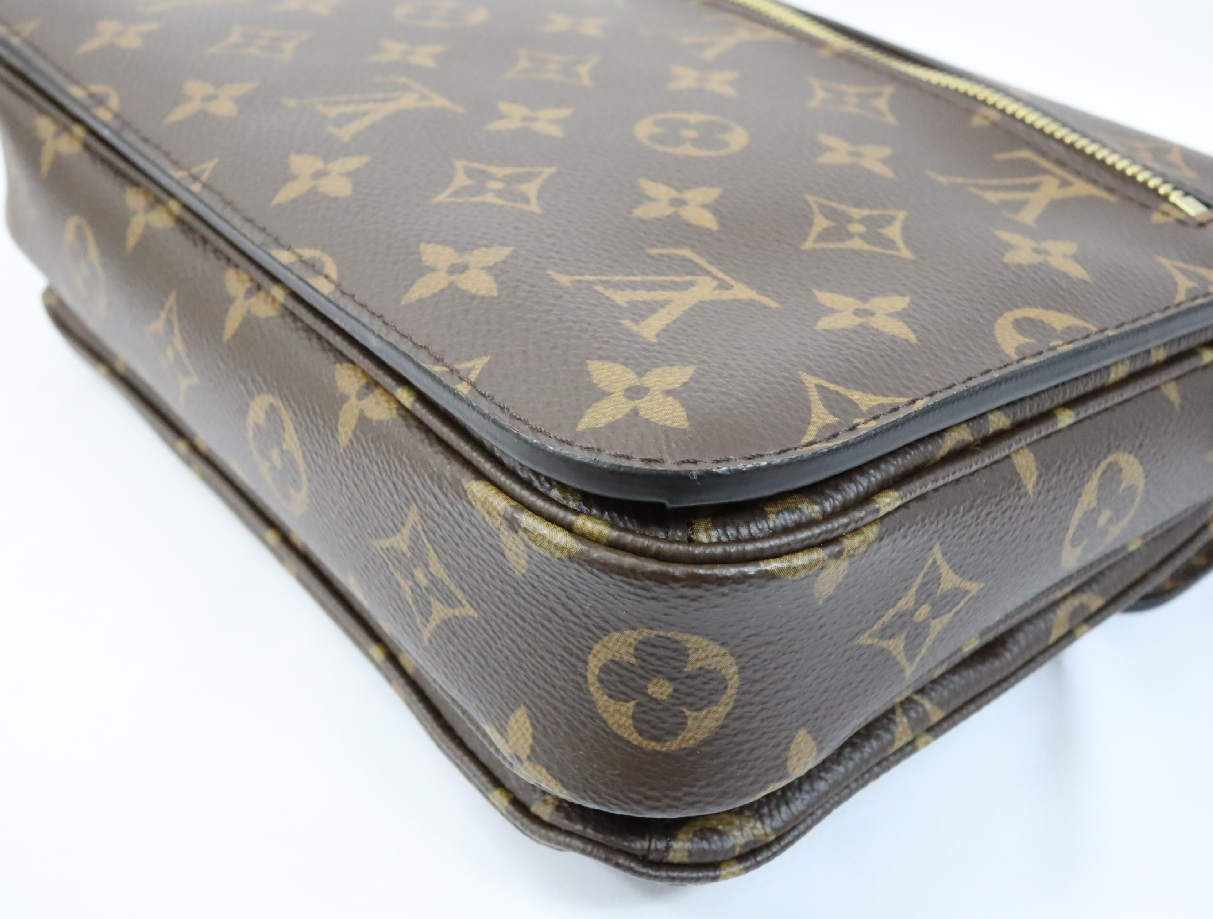 Monogram Pochette Metis MM M44875 Shoulder Bag (RFID detected) — view 8