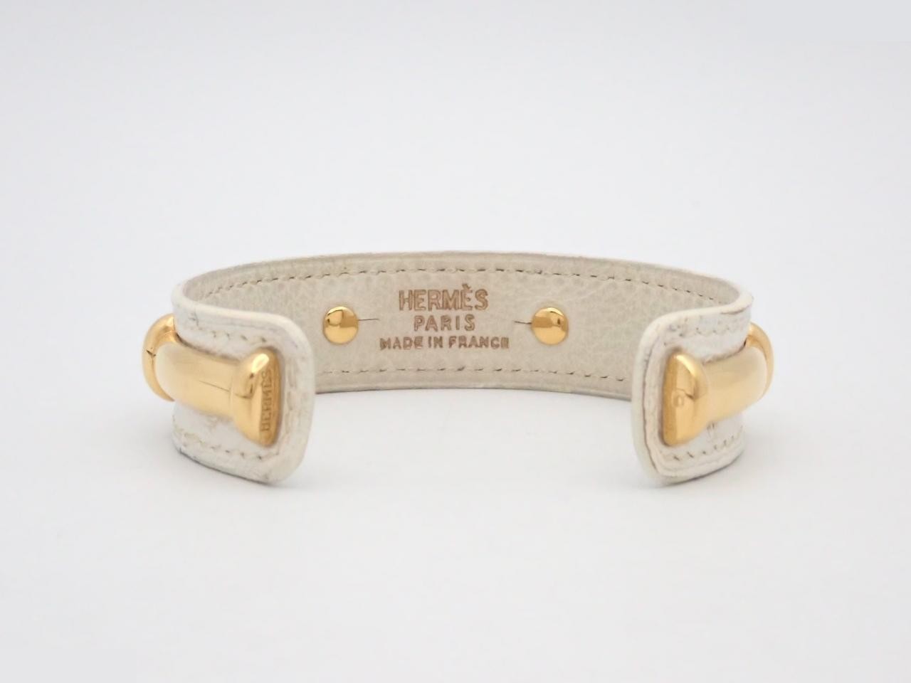 Agatha Bangle, Ivory/Gold, Wrist circumference approx. 17cm — view 2