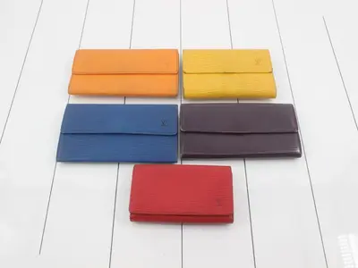 Five wallets in one set