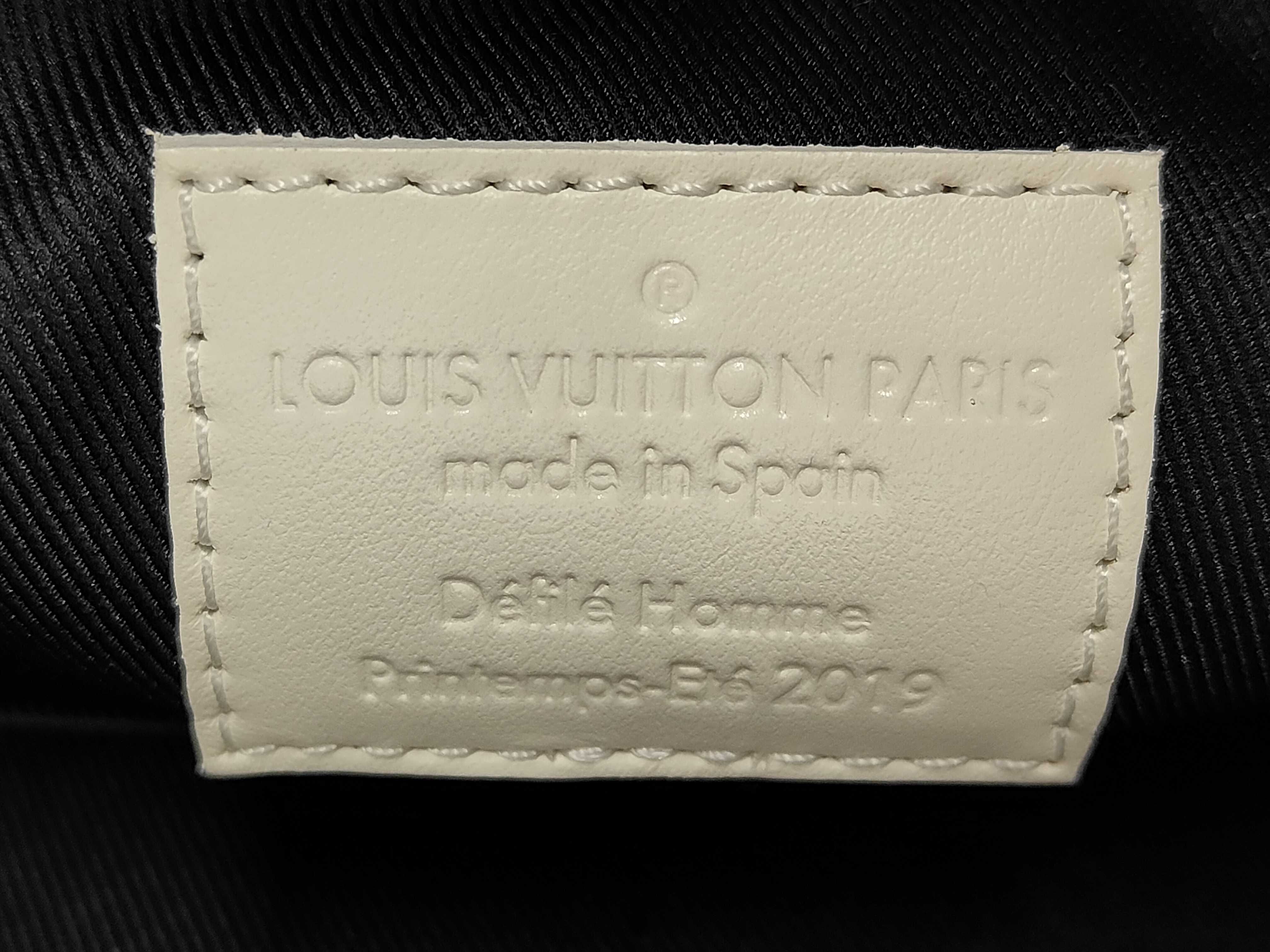 LV Sac Plat M53265 Bag — view 15