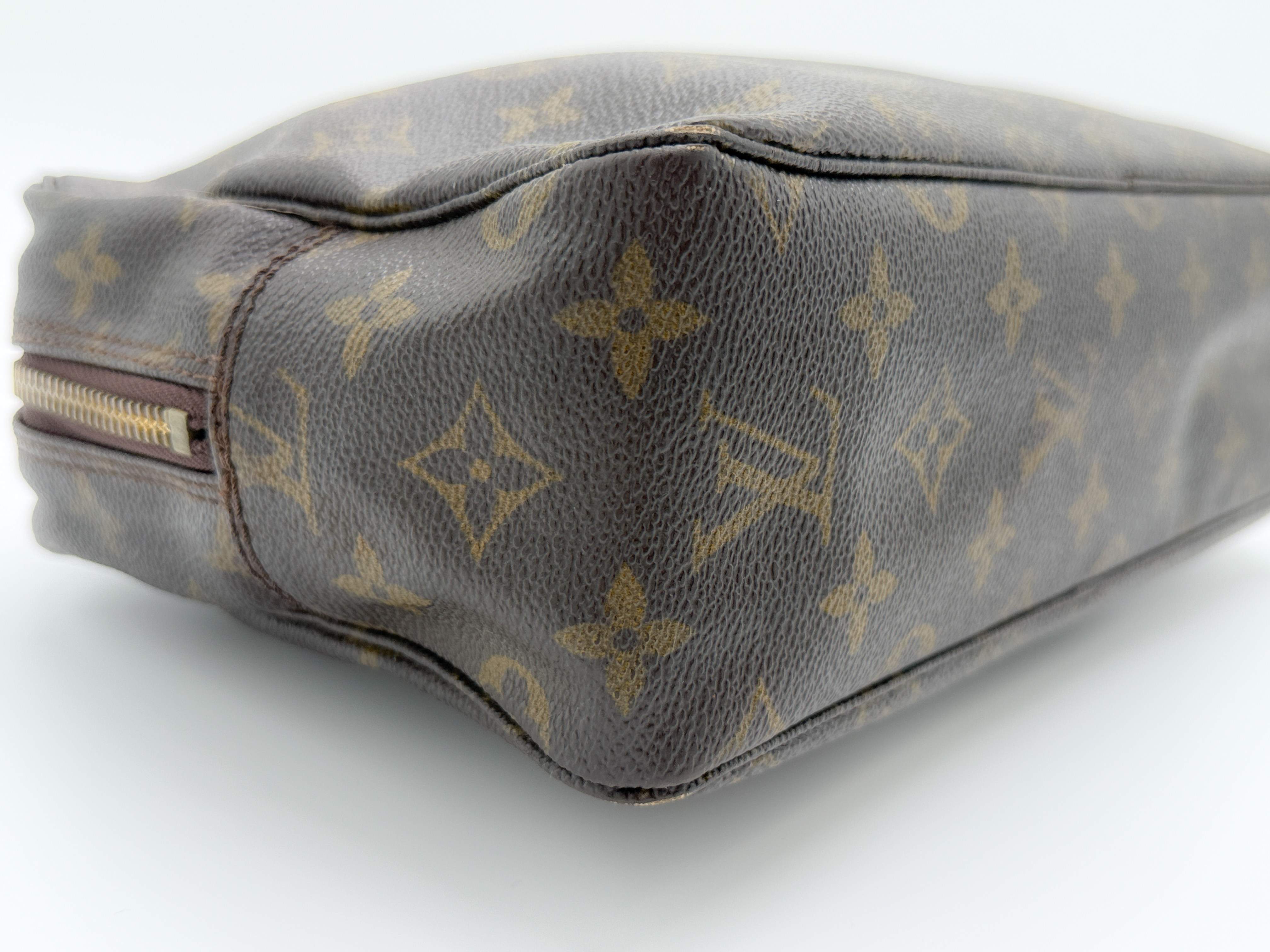 Monogram M47522 Trousse Toilette 28 Pouch — view 7