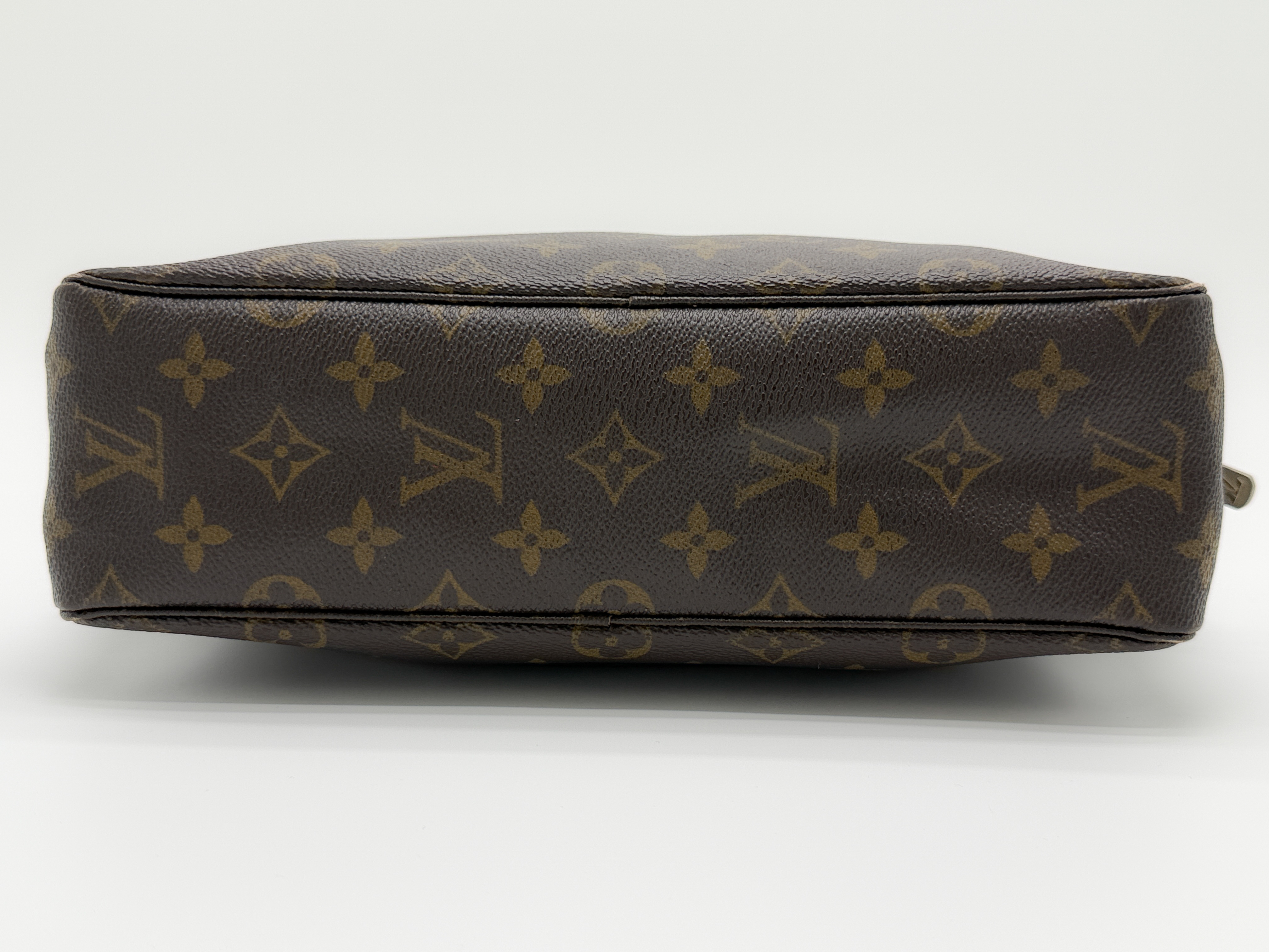 Monogram M47522 Trousse Toilette 28 Pouch — view 8
