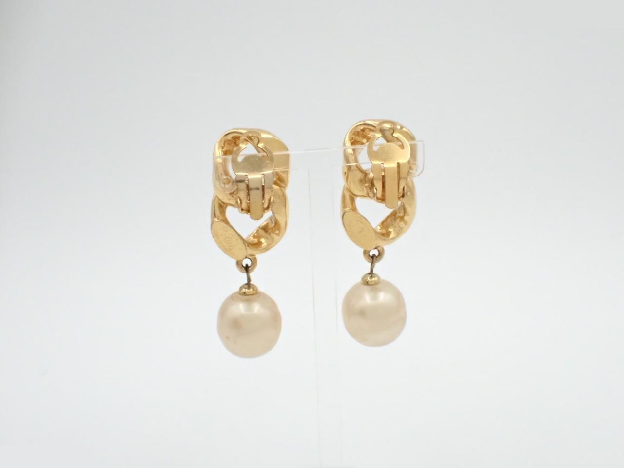 Earrings 26 — view 2
