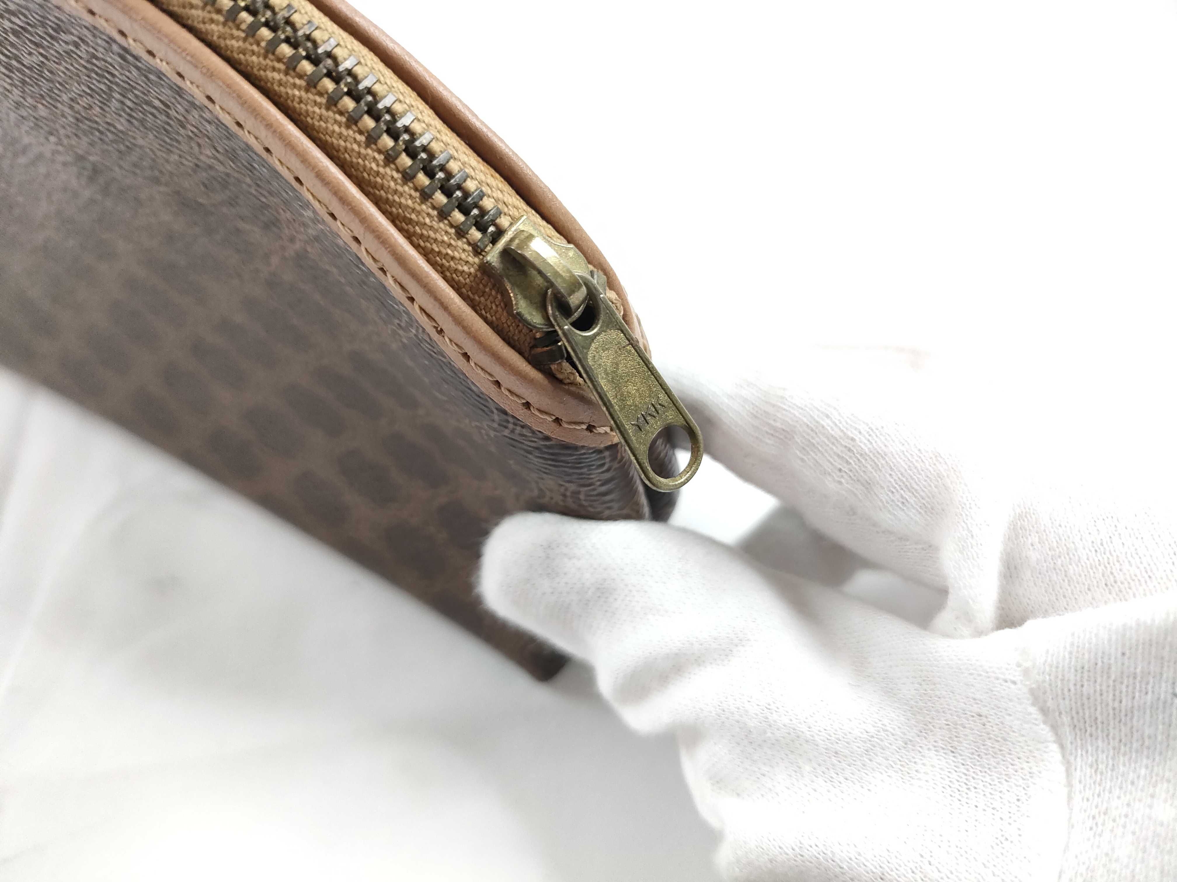 Pouch — view 7