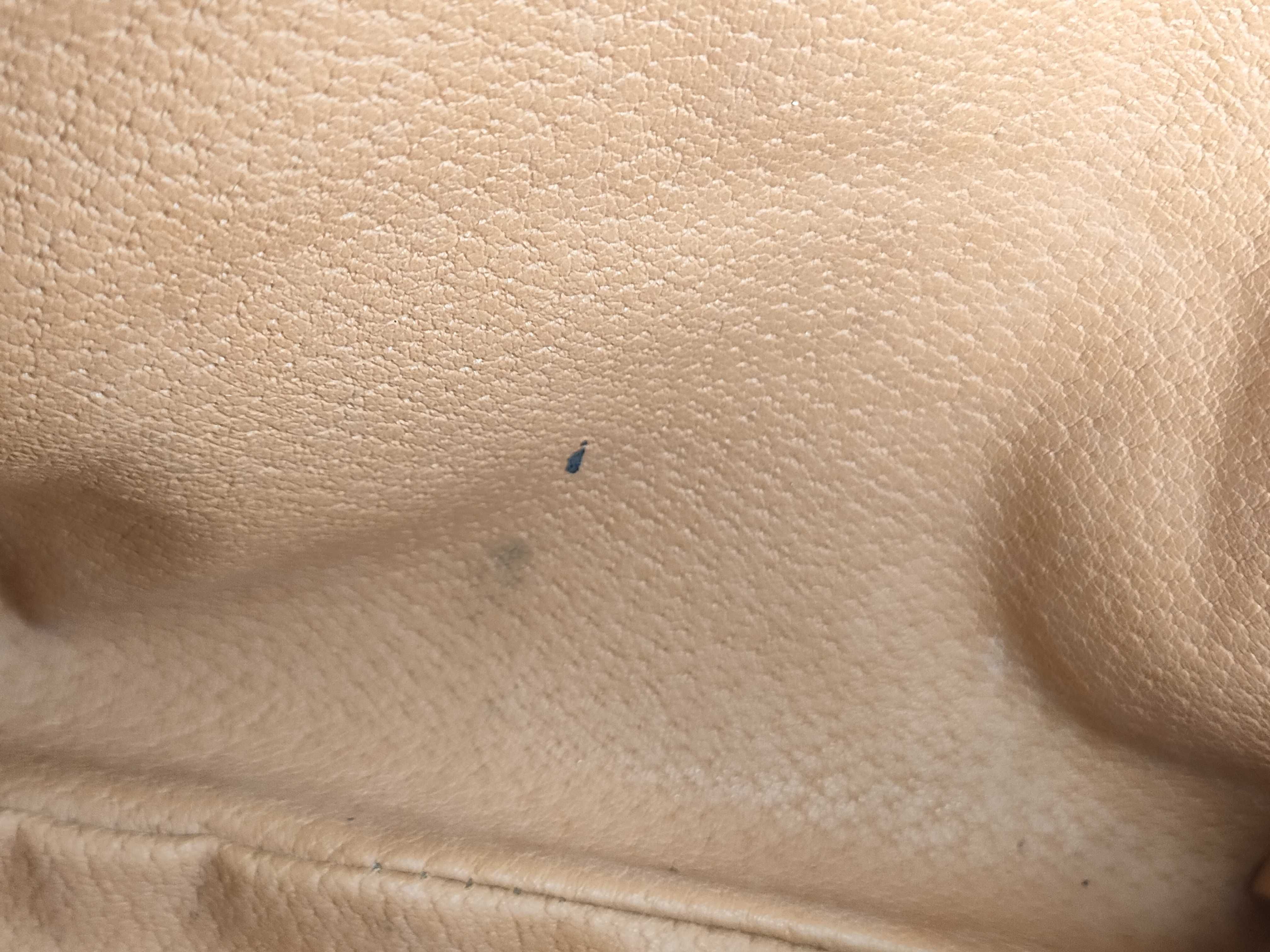 Pouch — view 9