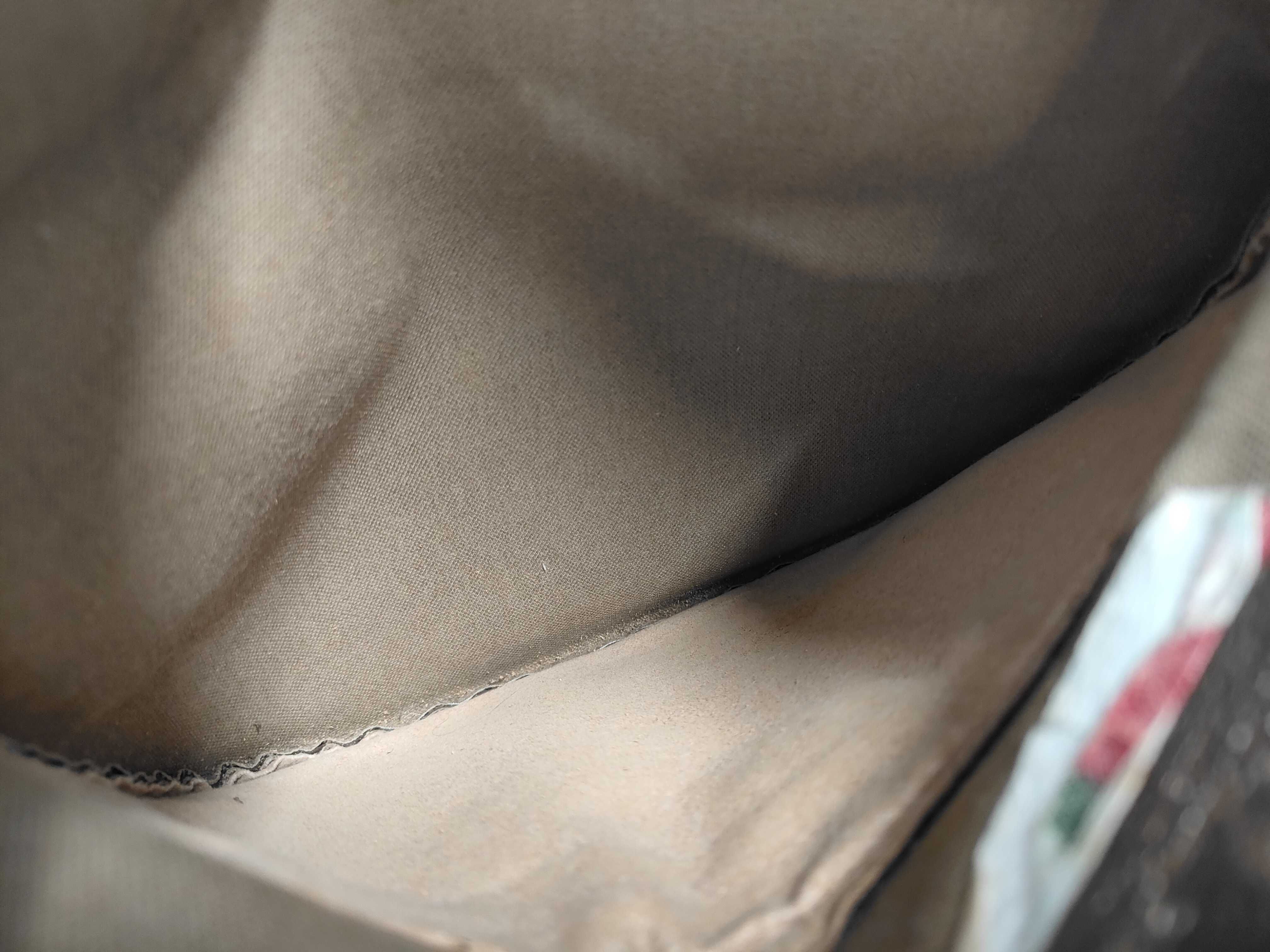 Old Gucci Pouch Clutch Bag — view 6