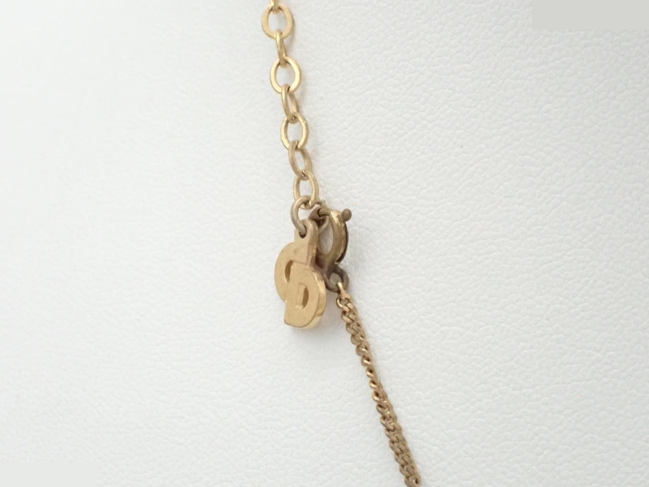 Necklace, neck circumference approximately 43 cm — view 2