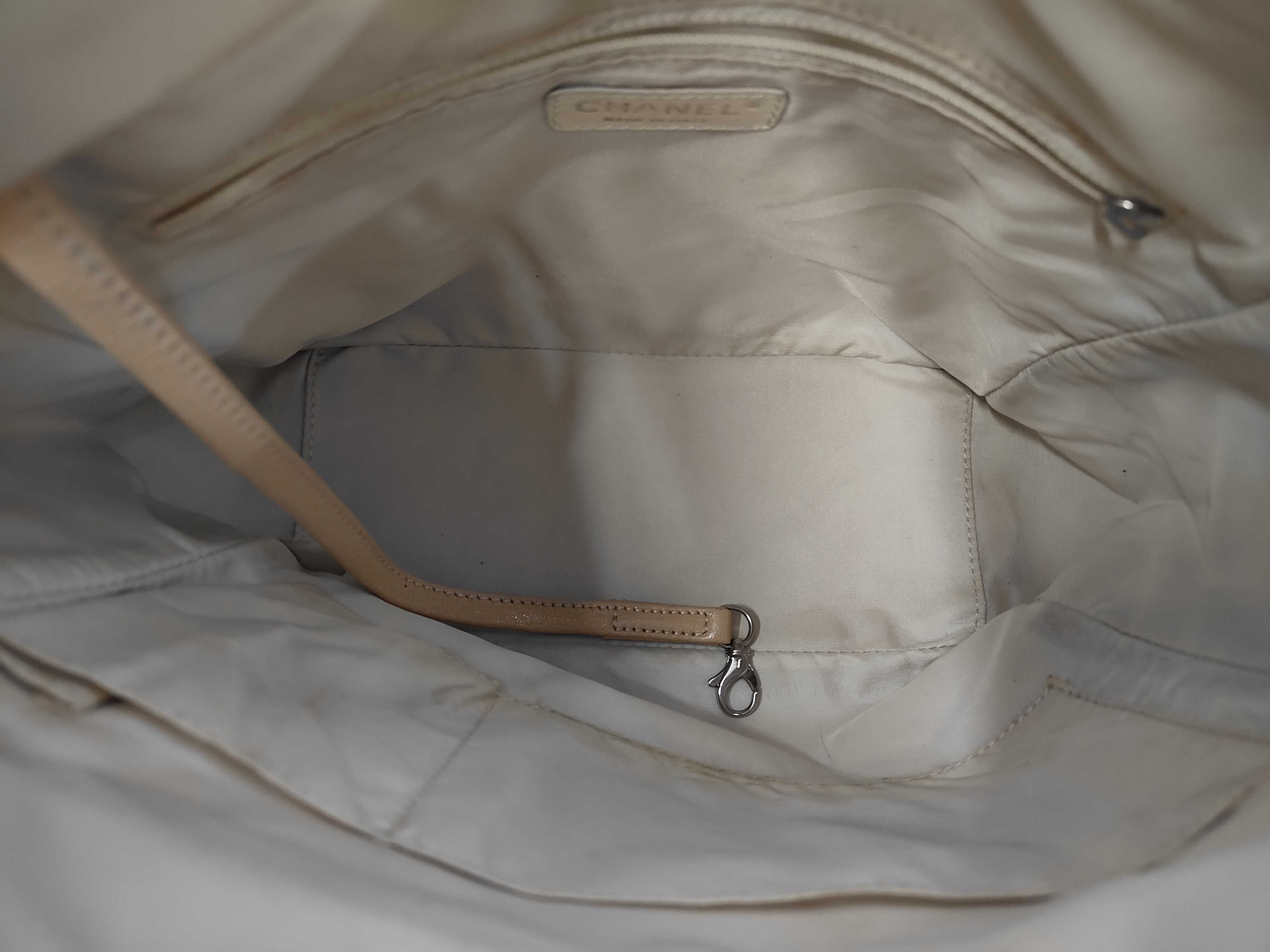 Paris Biarritz Leather Tote Bag (with original seal) — view 8