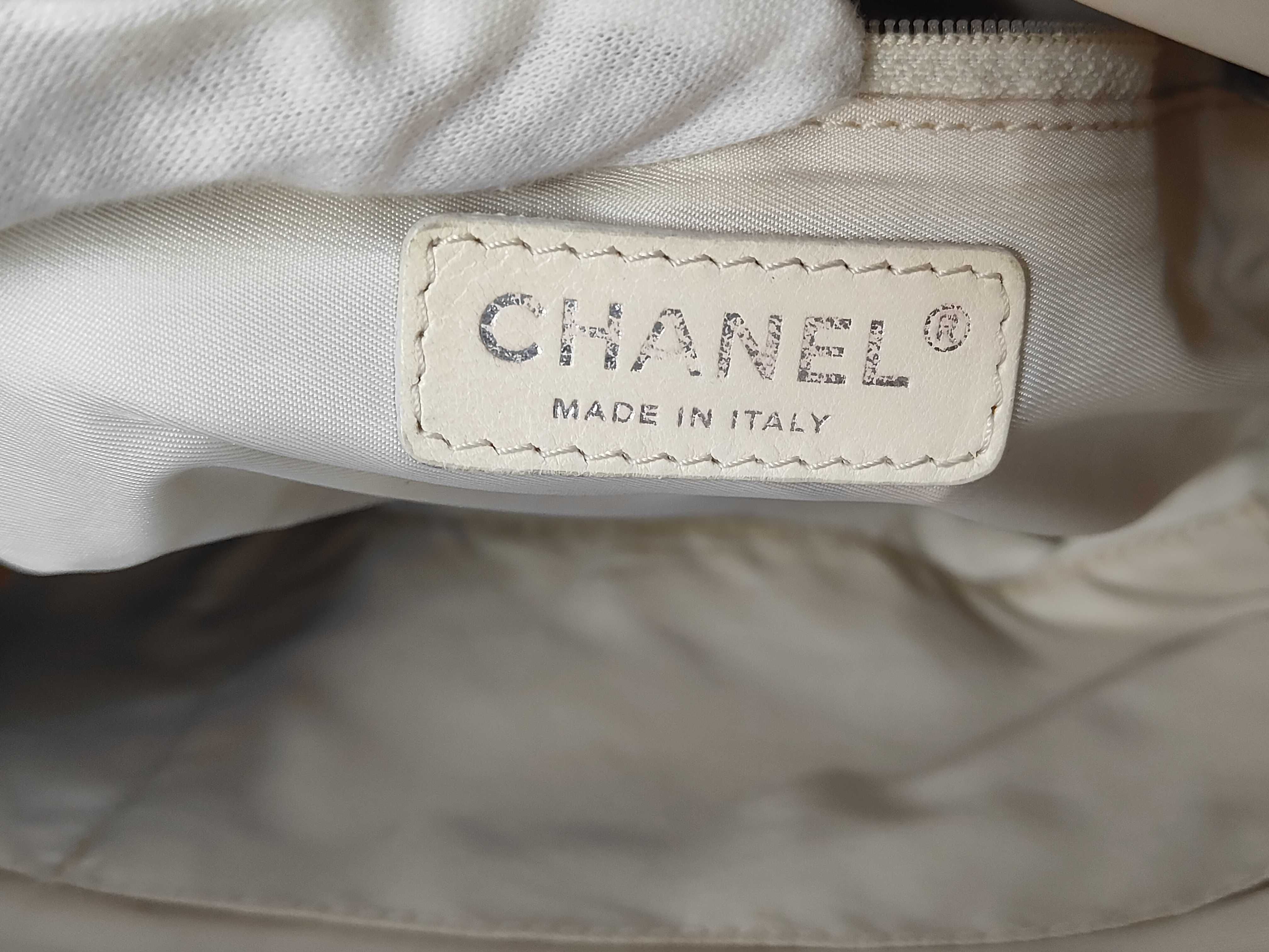 Paris Biarritz Leather Tote Bag (with original seal) — view 9
