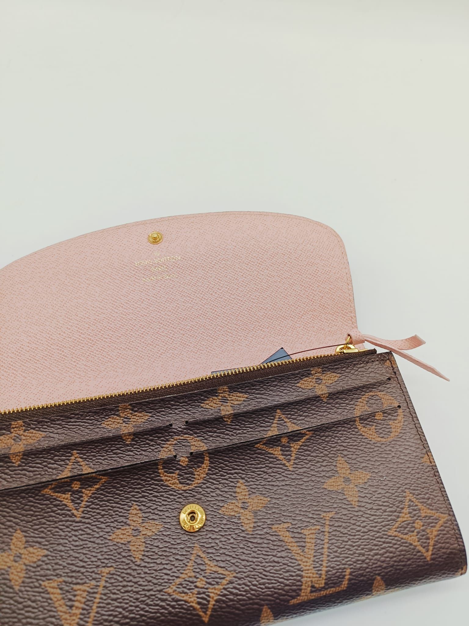 Emilie, Monogram — view 3
