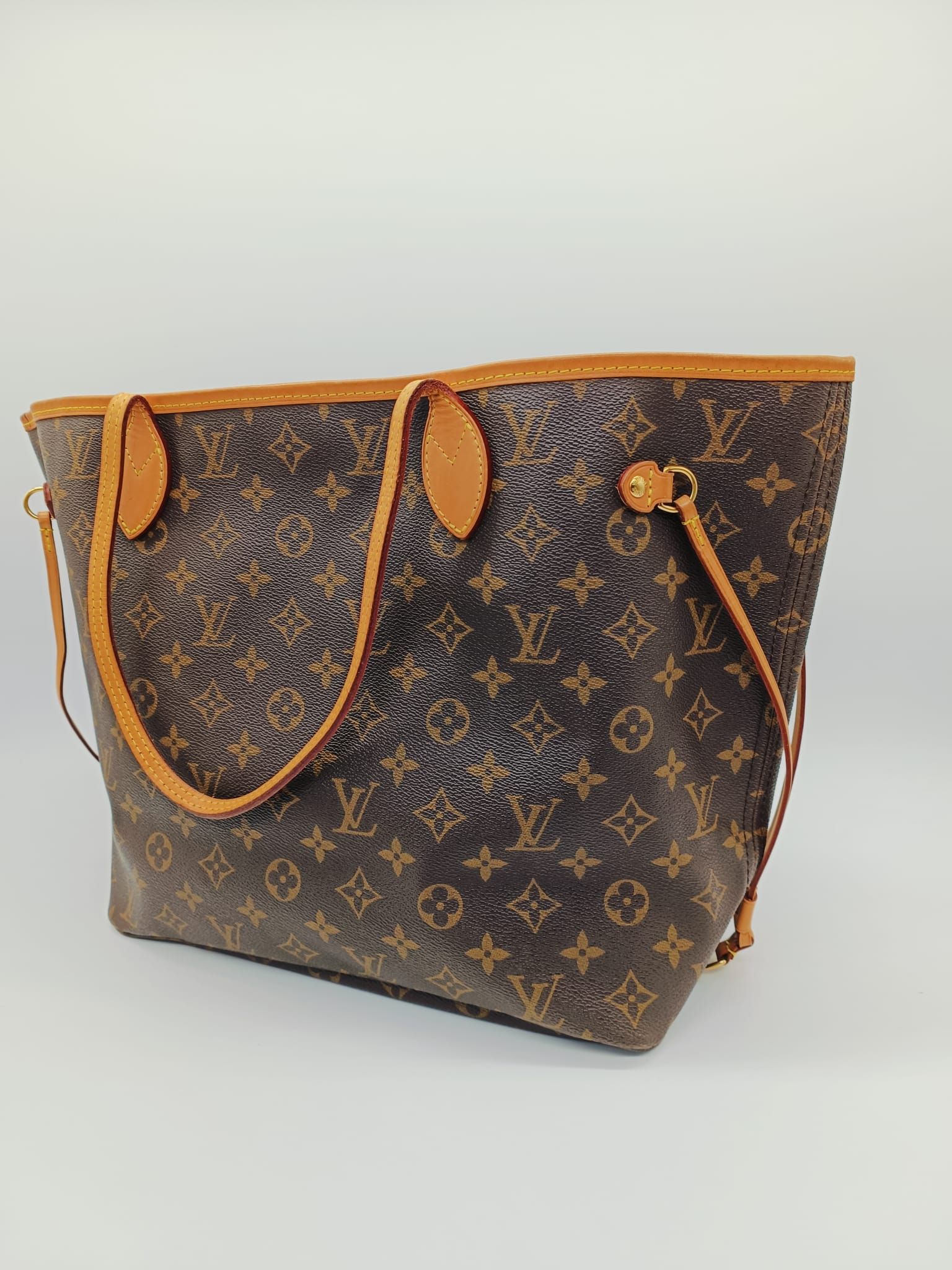 Neverfull MM, Monogram — view 2