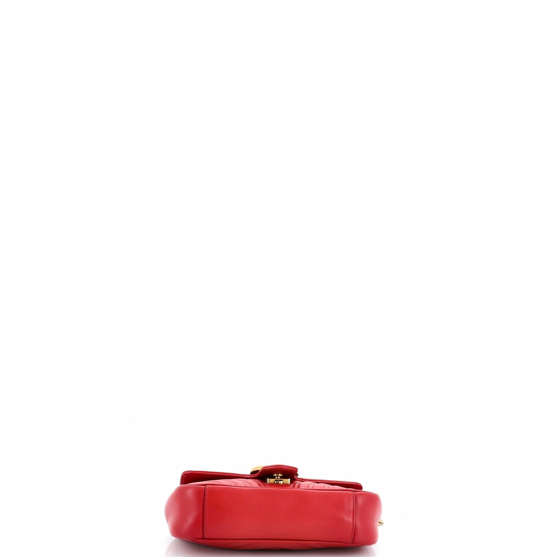 Gg Marmont Flap Bag Matelasse Leather Mini — view 4