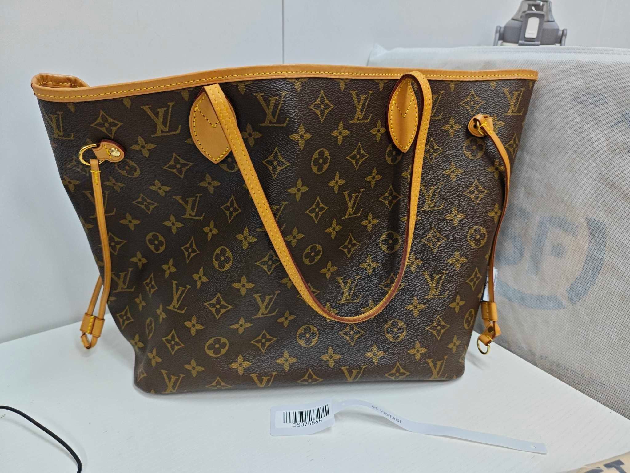 Neverfull MM, Monogram