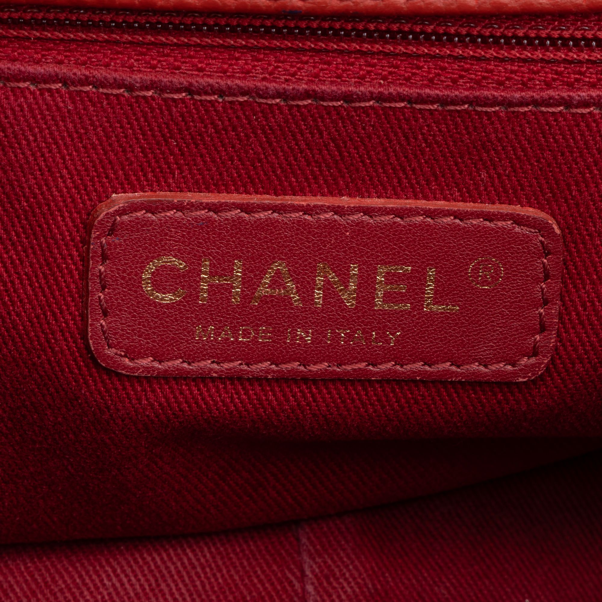 Urban Day Chain Flap  Caviar Quilted Leather — view 12