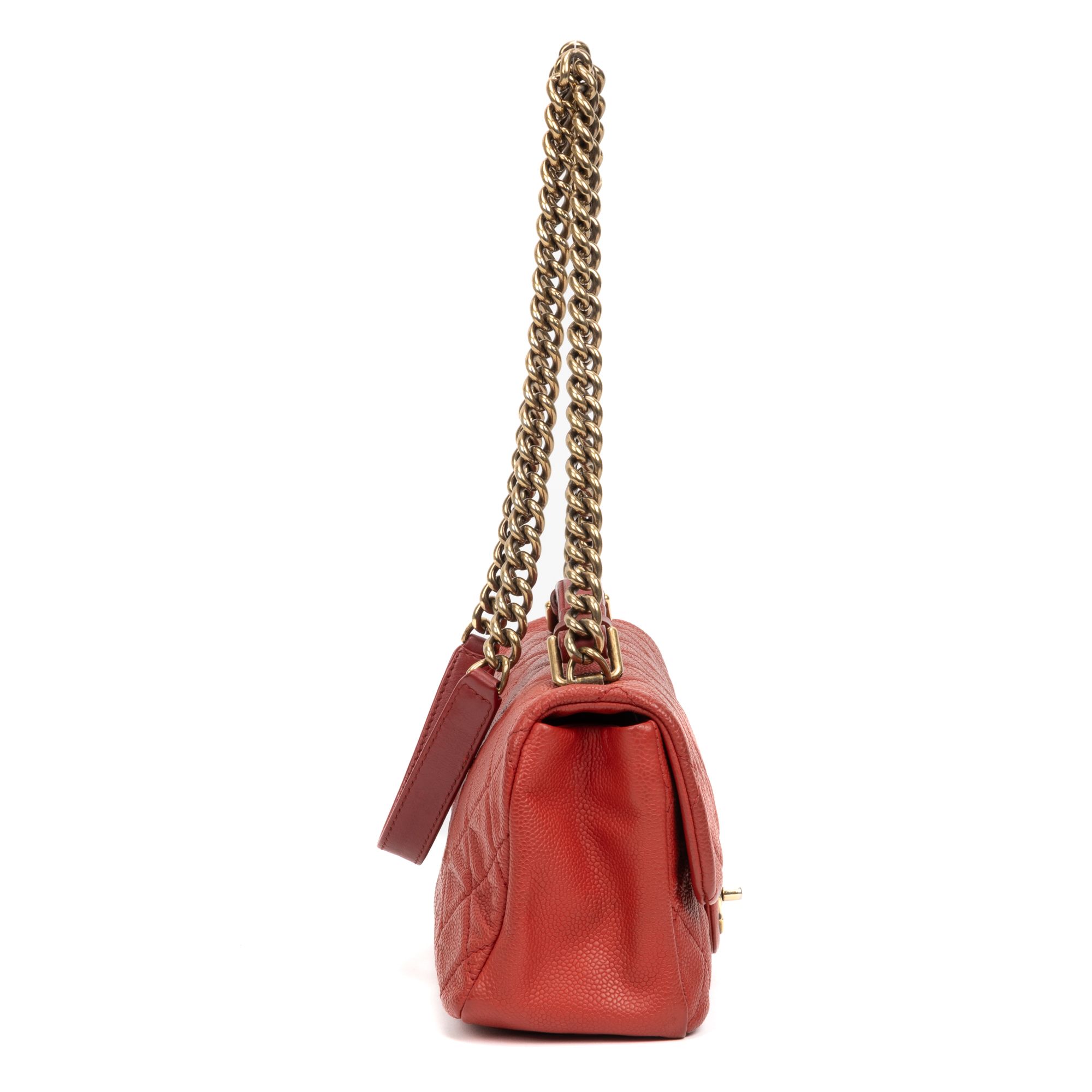 Urban Day Chain Flap  Caviar Quilted Leather — view 5