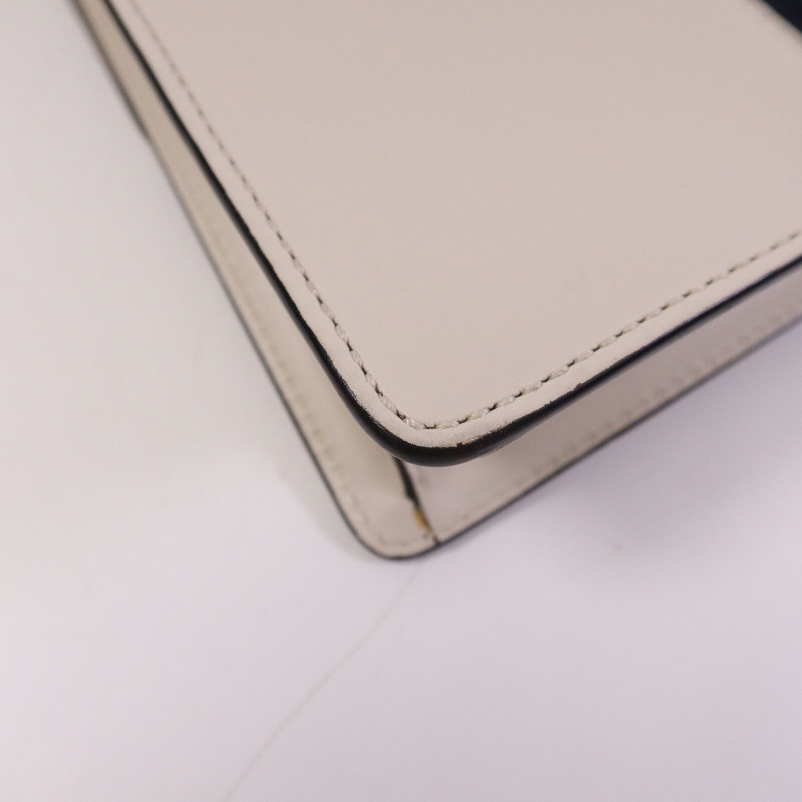 Small Leather, White — view 13