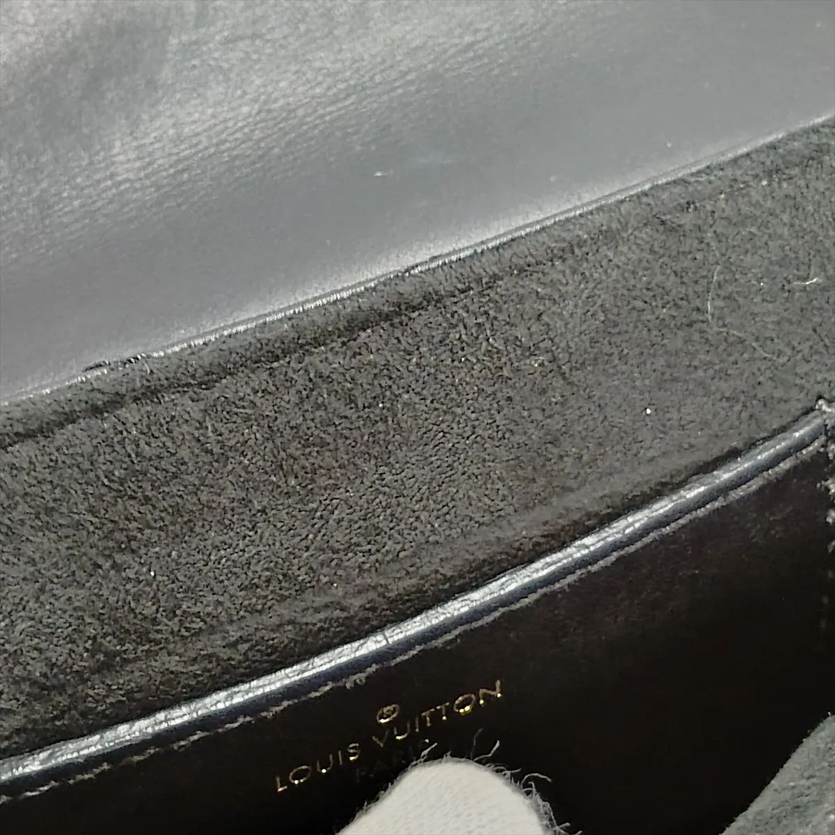 New Wave Multi Pochette, Calf Leather Quilted — view 14