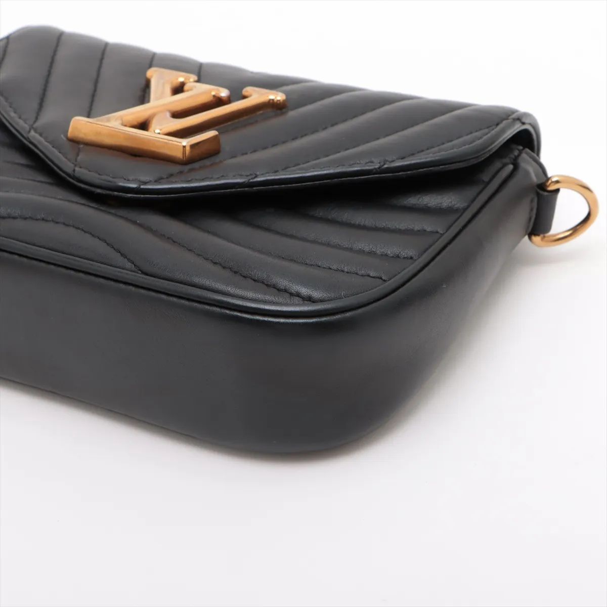 New Wave Multi Pochette, Calf Leather Quilted — view 3