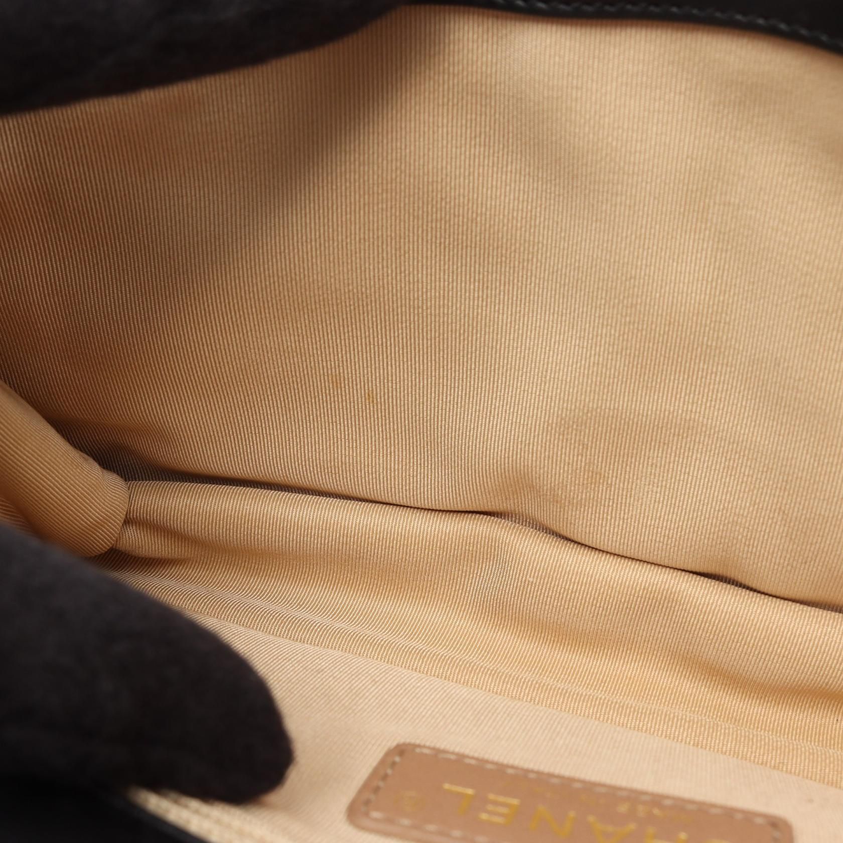 Gabrielle Flap Bag — view 7