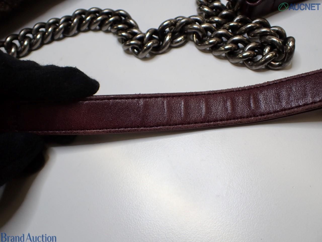 Boy Chanel Tweed x Velvet chain Shoulder Bag — view 8