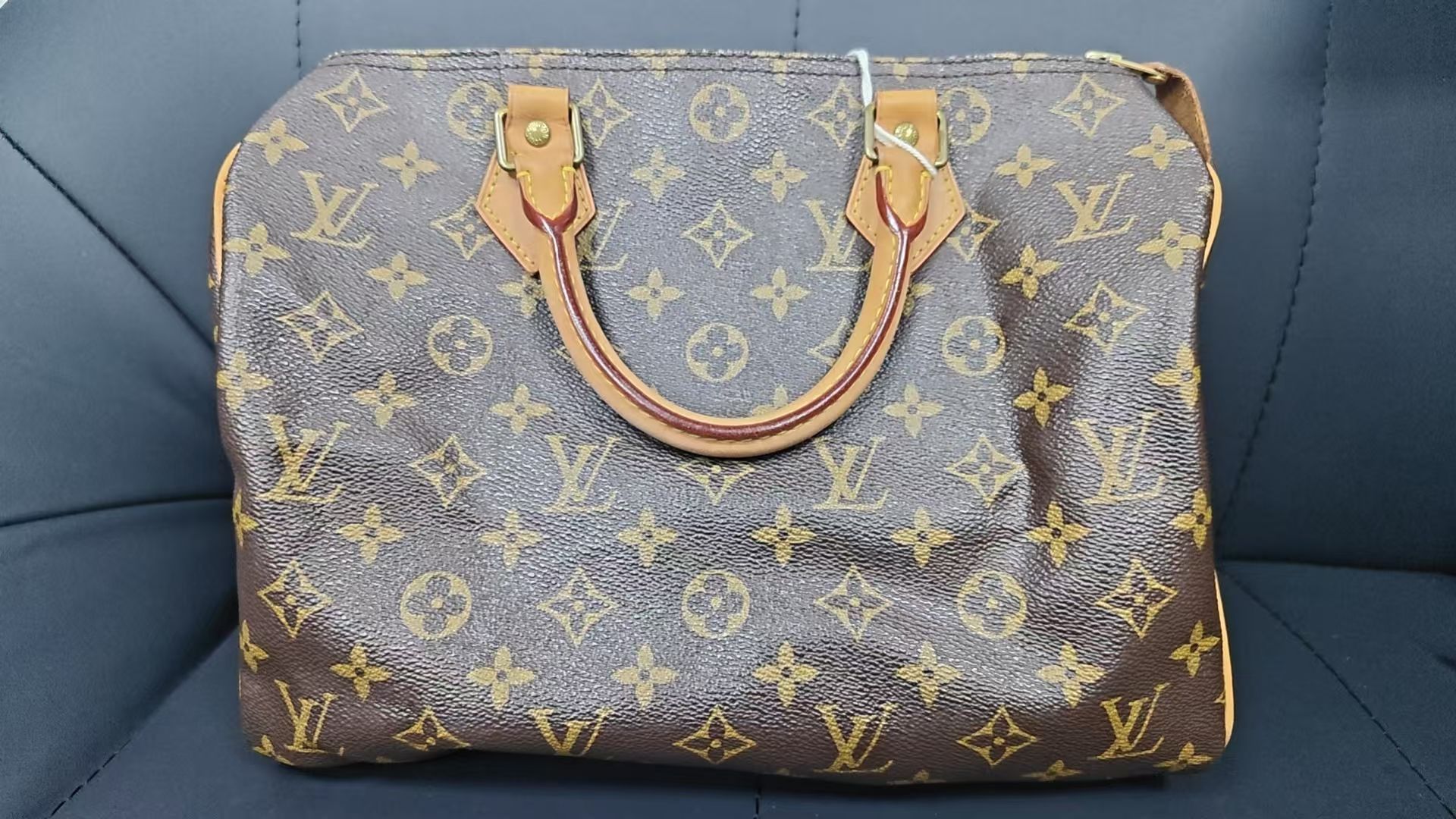 Speedy 30, Monogram — view 5