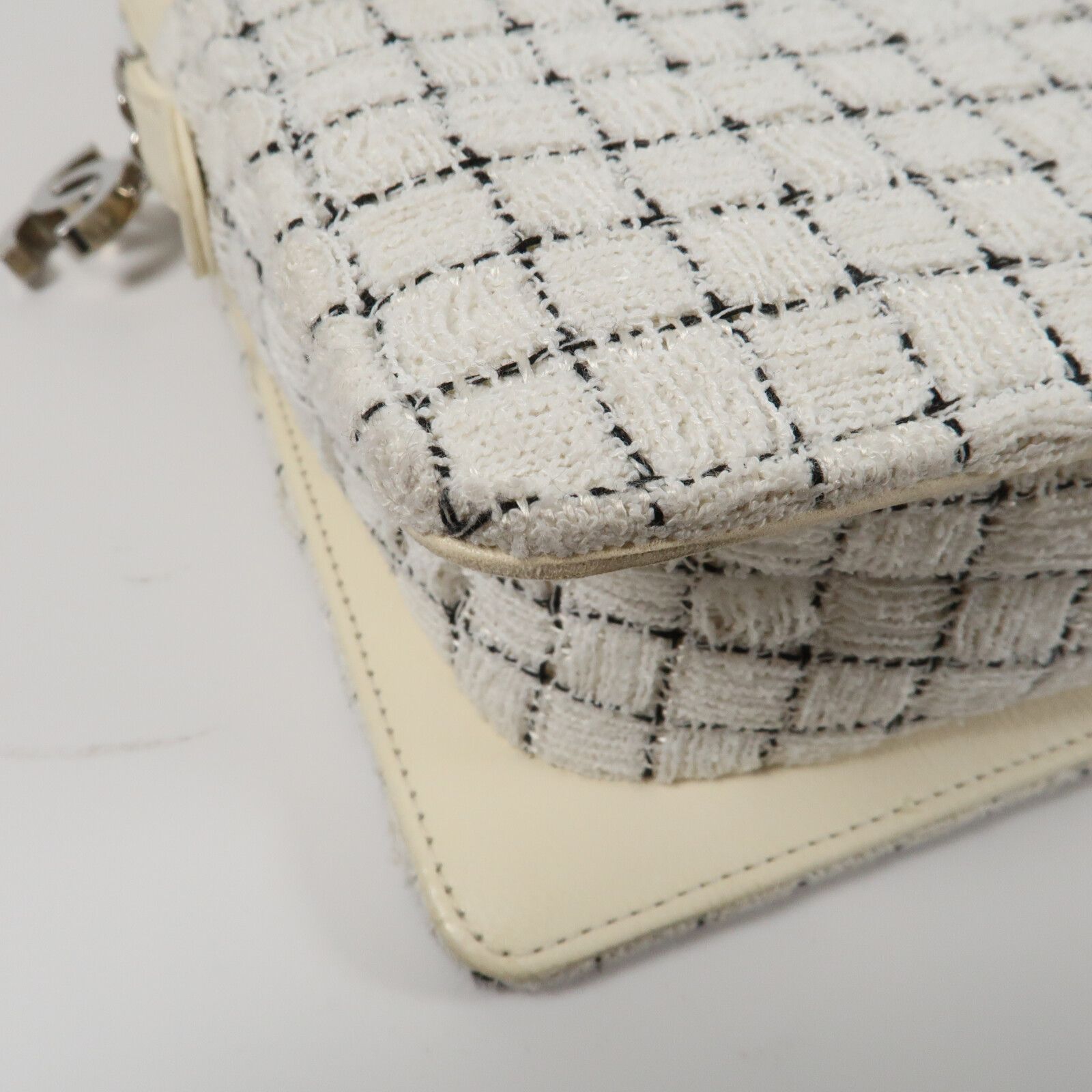 Tweed and Resin Zipped Shoulder Bag — view 5