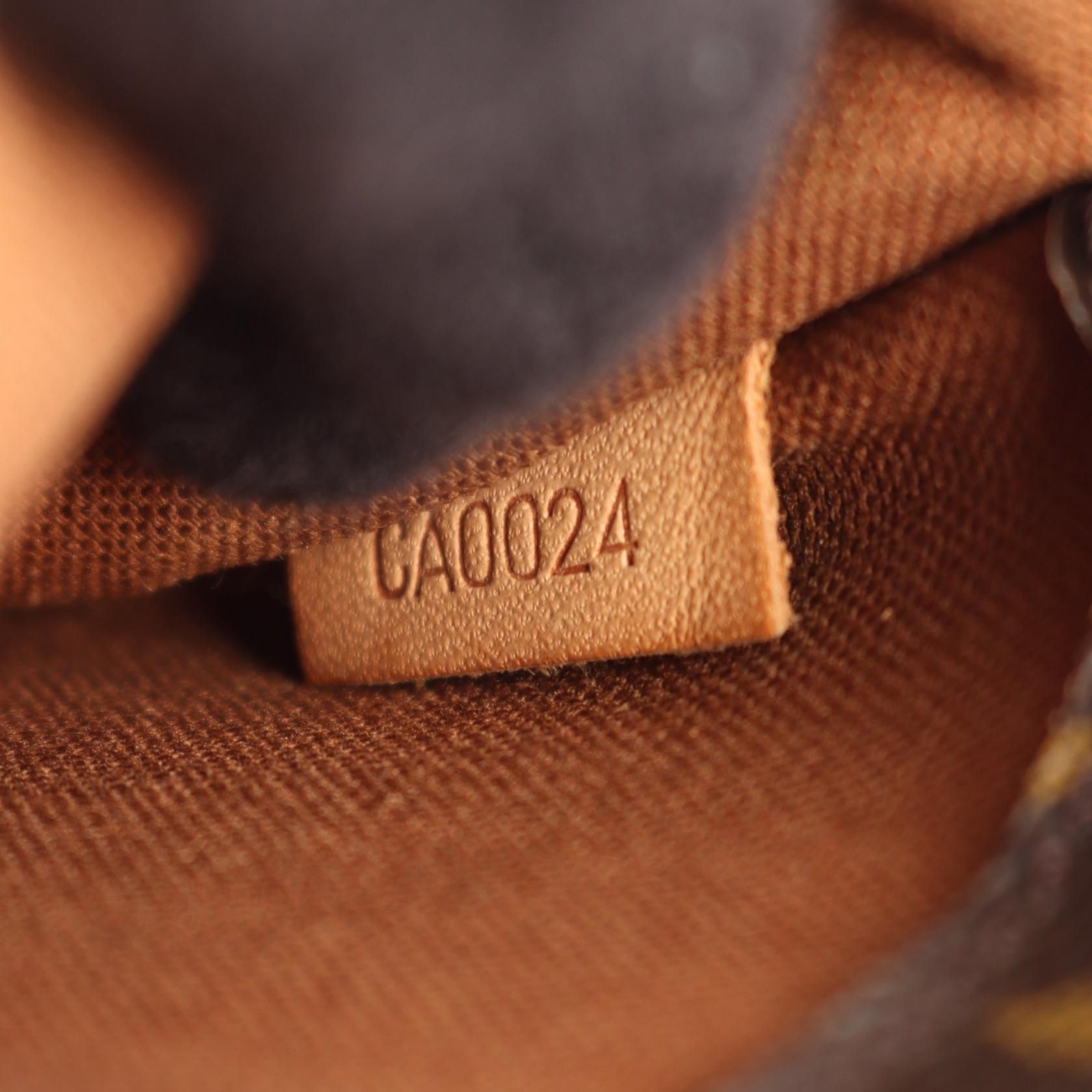 Pochette Gange, Monogram — view 5
