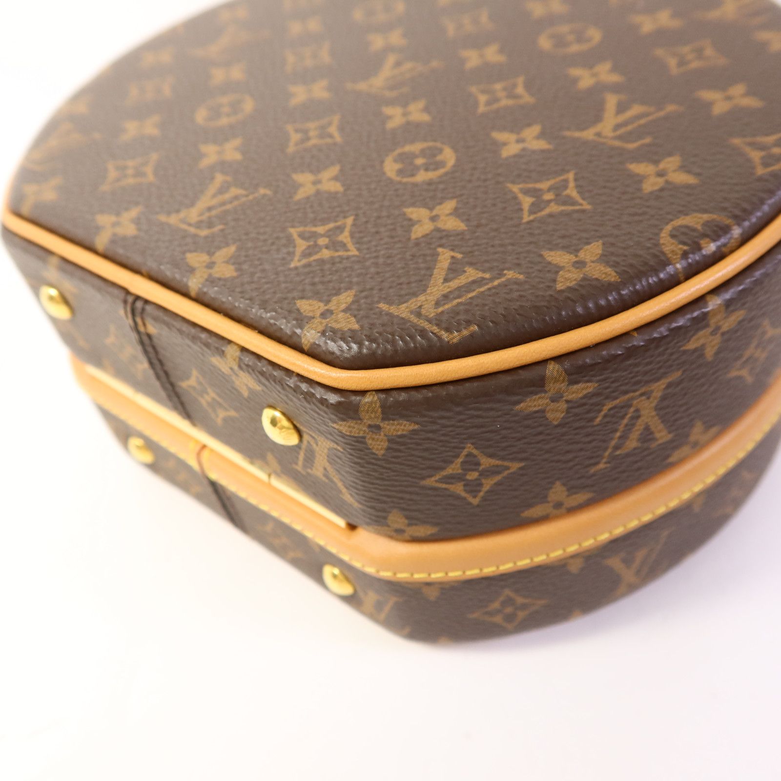 Petite Boite Chapeau, Monogram — view 16