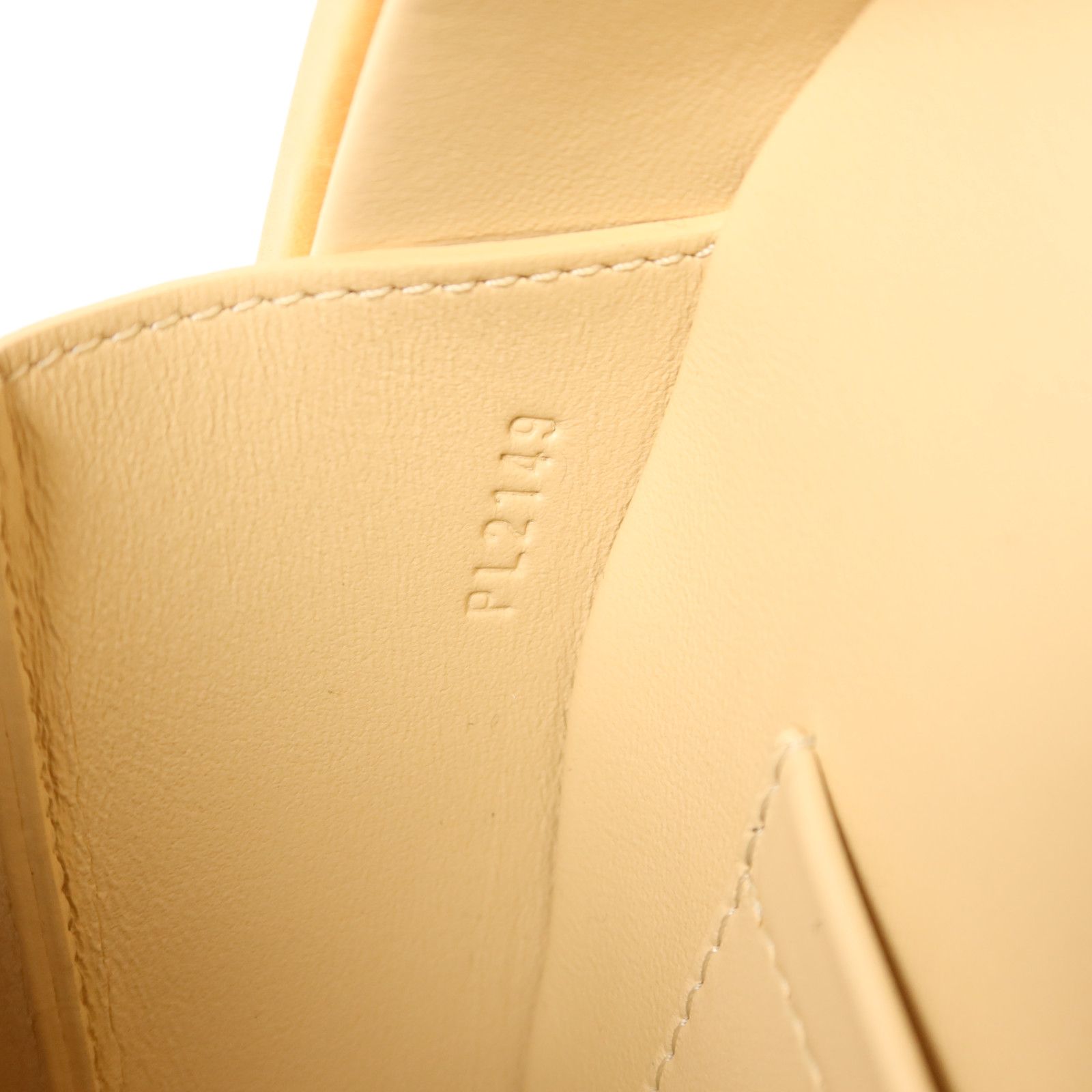 Petite Boite Chapeau, Monogram — view 8