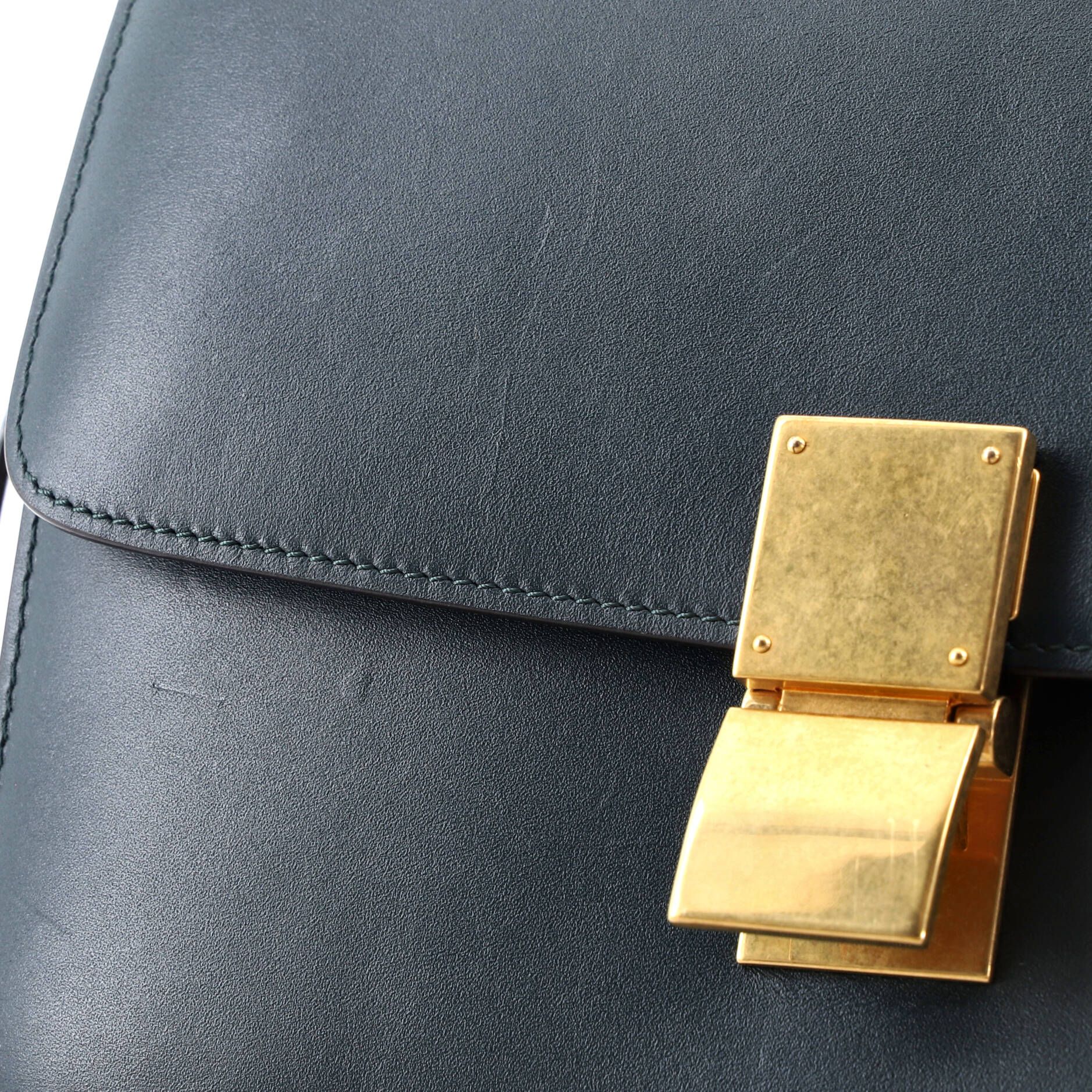 Classic Box Bag Smooth Leather Medium — view 7