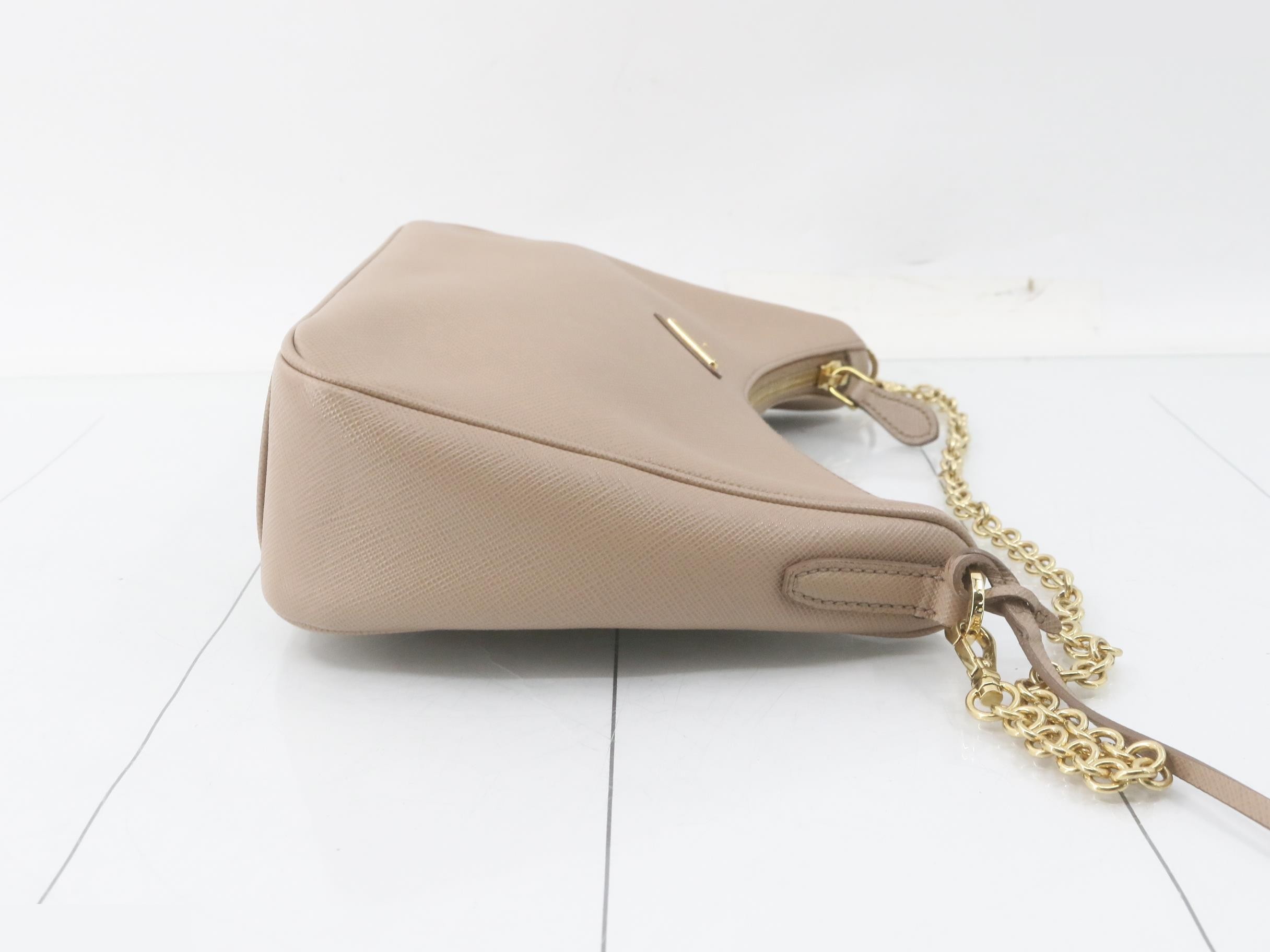 Re-Edition 2005 Saffiano leather shoulder bag — view 3