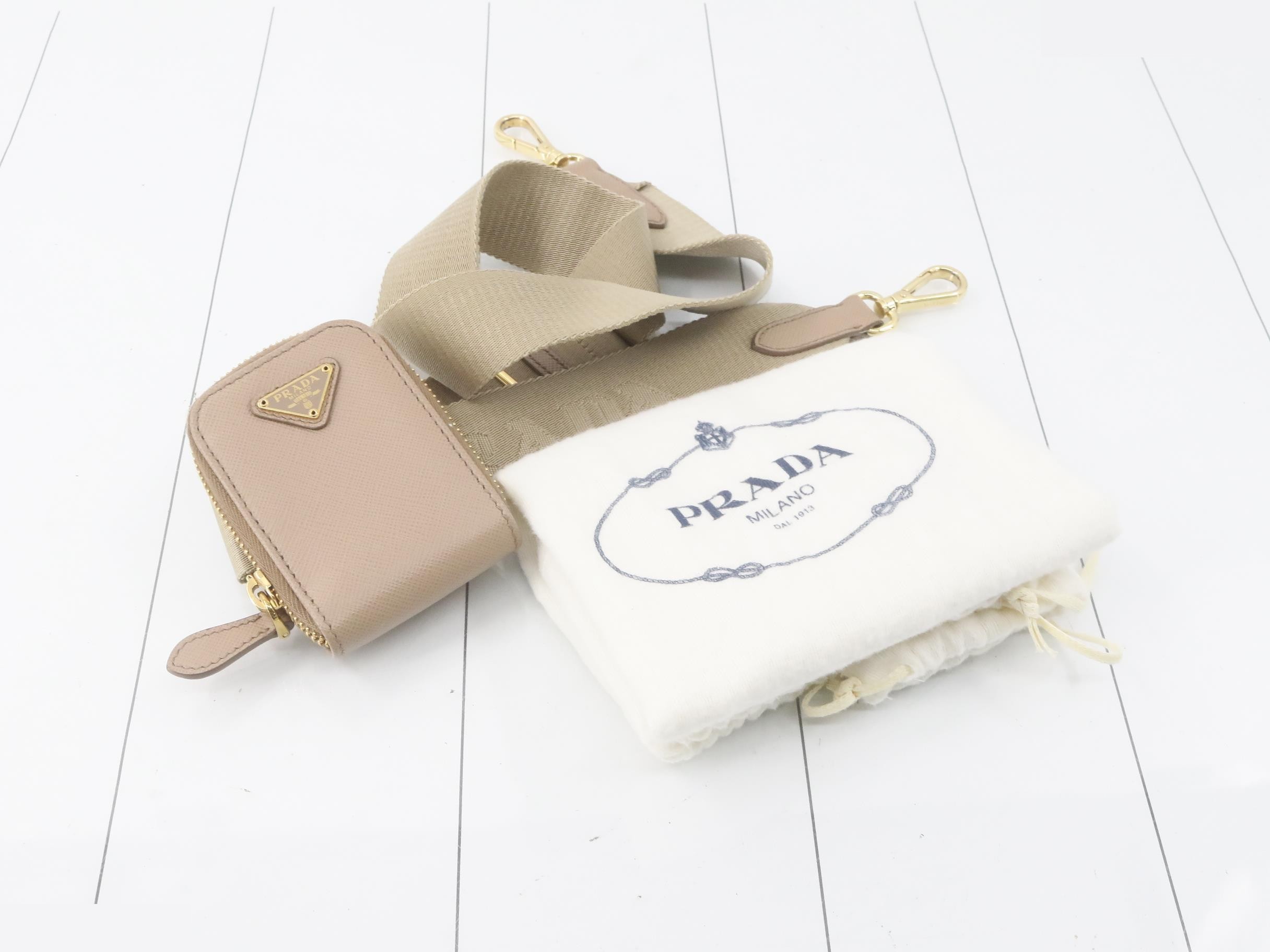 Re-Edition 2005 Saffiano leather shoulder bag — view 7