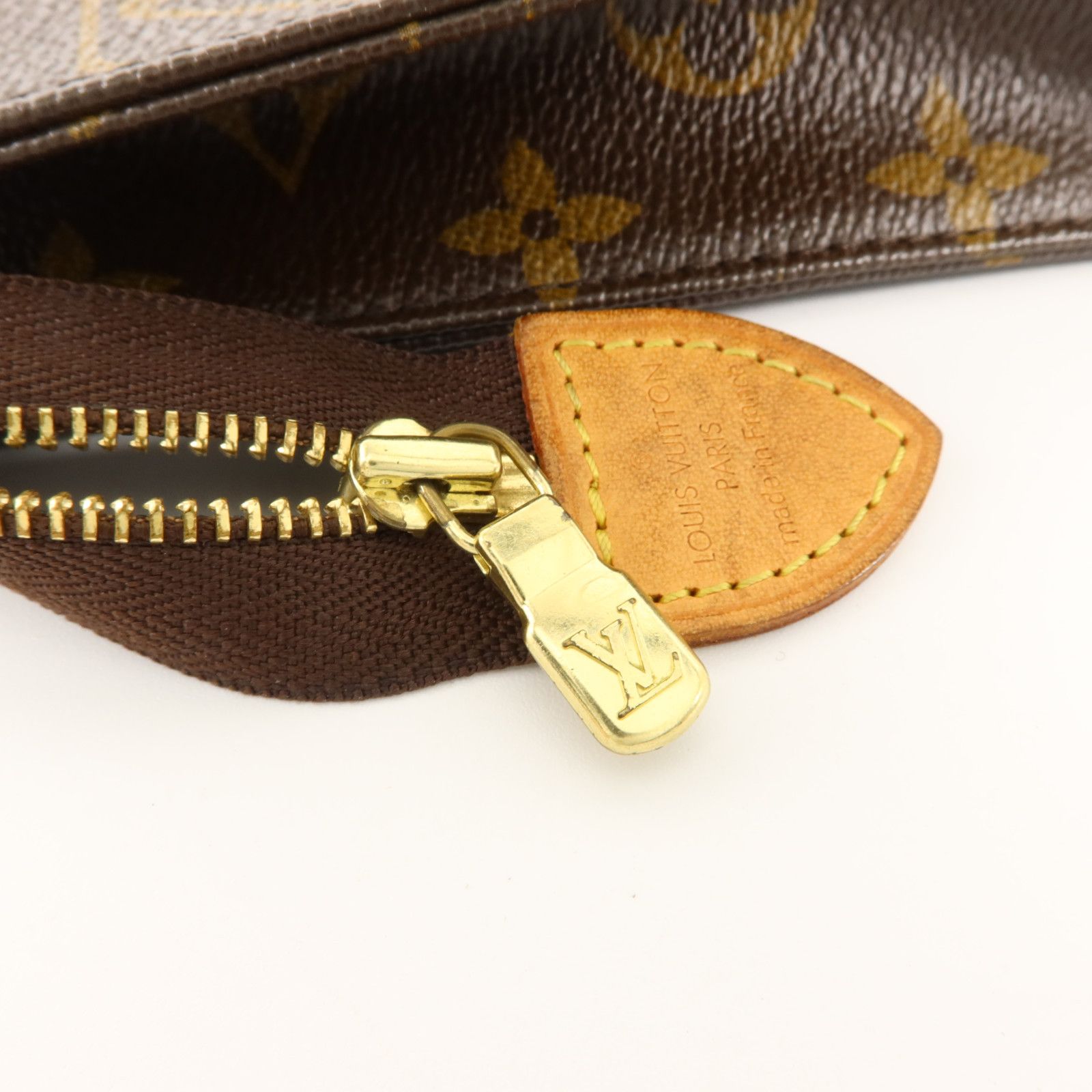 Monogram Toiletry Pouch 19 Gold Color Brown Business Bag Clutch Bag M 47544 — view 8