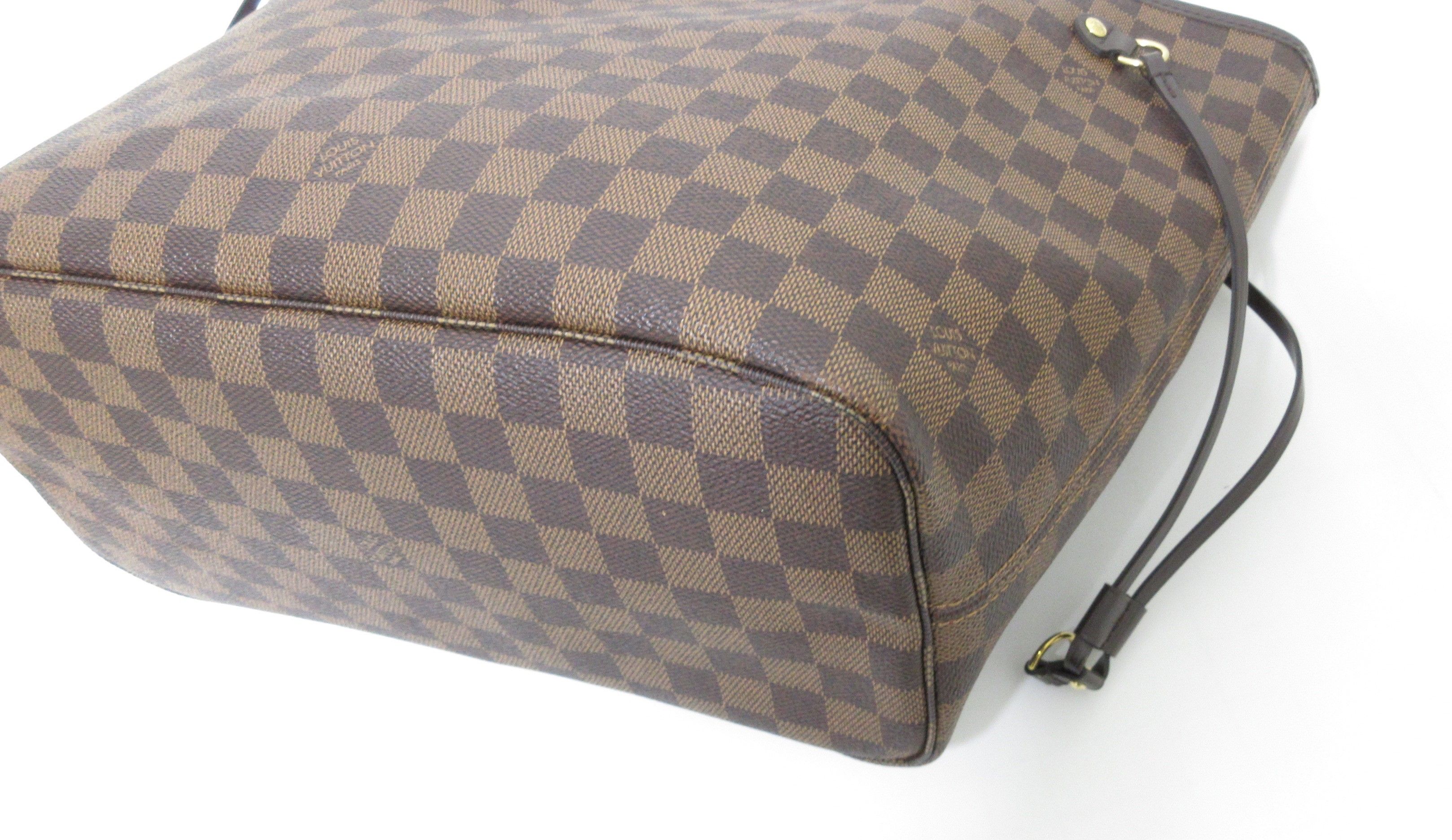 Damier Neverfull Mm With Pouch — view 5
