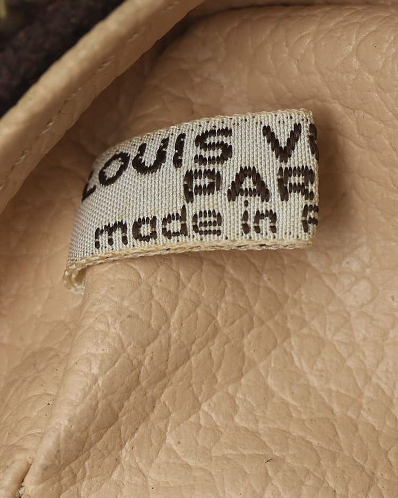 Trousse Toilette 23, Monogram — view 6