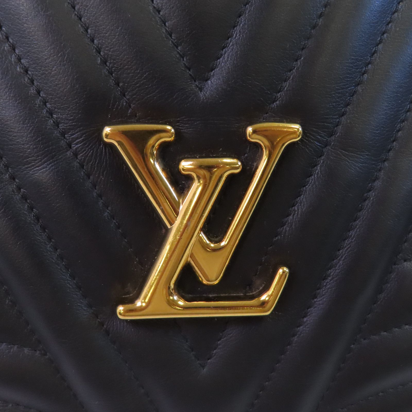New Wave Chain Tote, Calf Leather Quilted — view 12