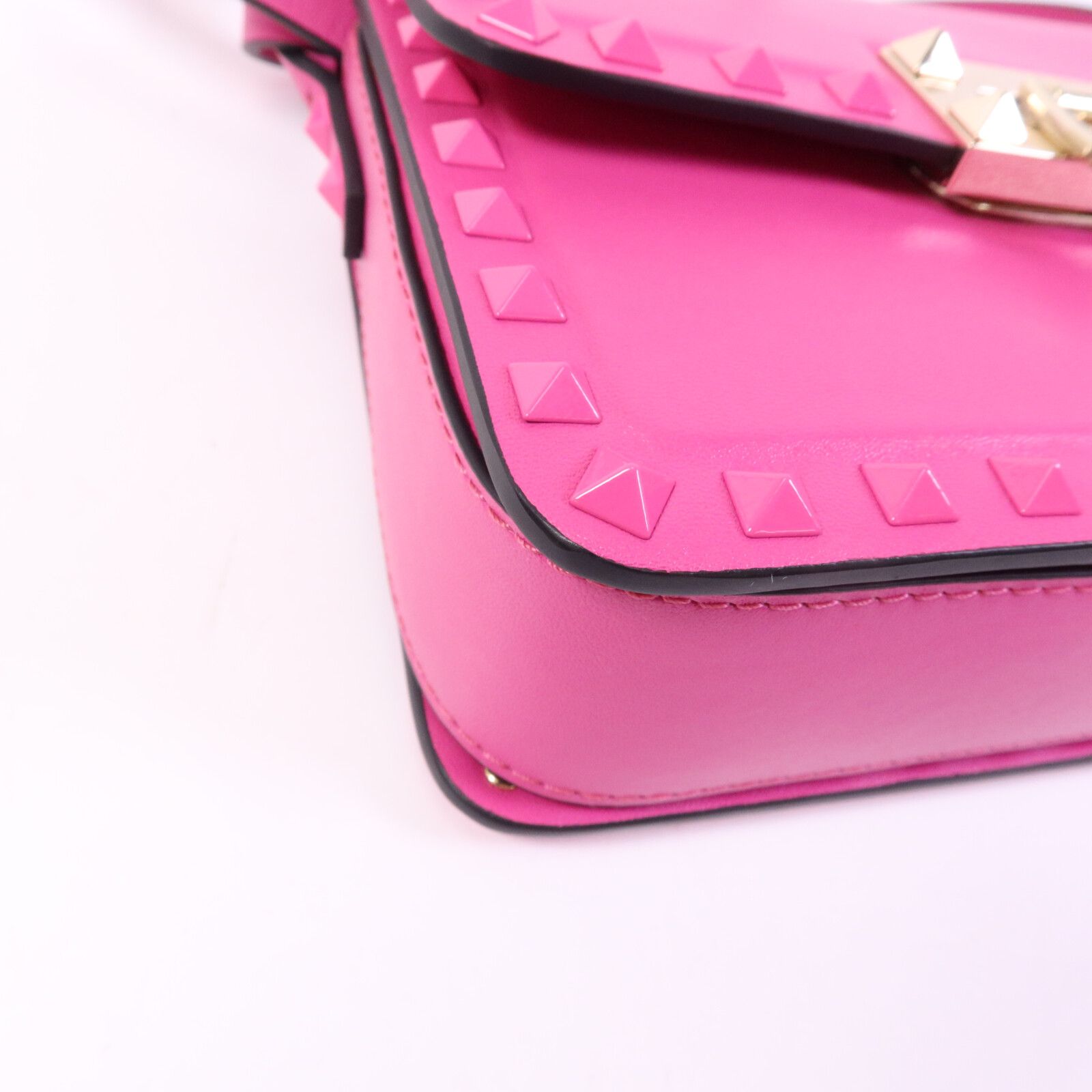 Smooth Calfskin Rockstud 23 Shoulder Bag — view 12