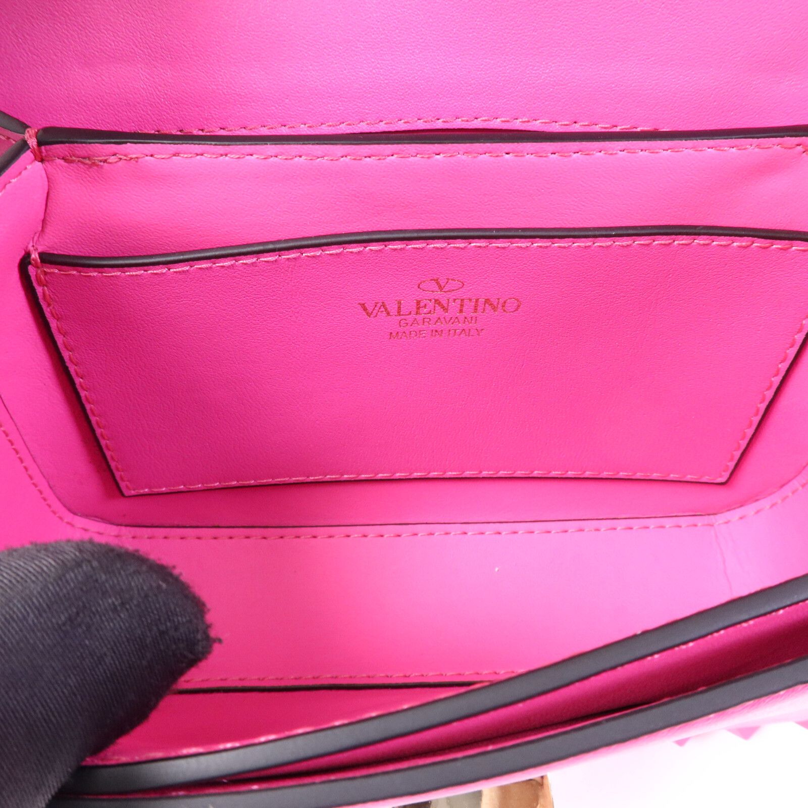 Smooth Calfskin Rockstud 23 Shoulder Bag — view 5