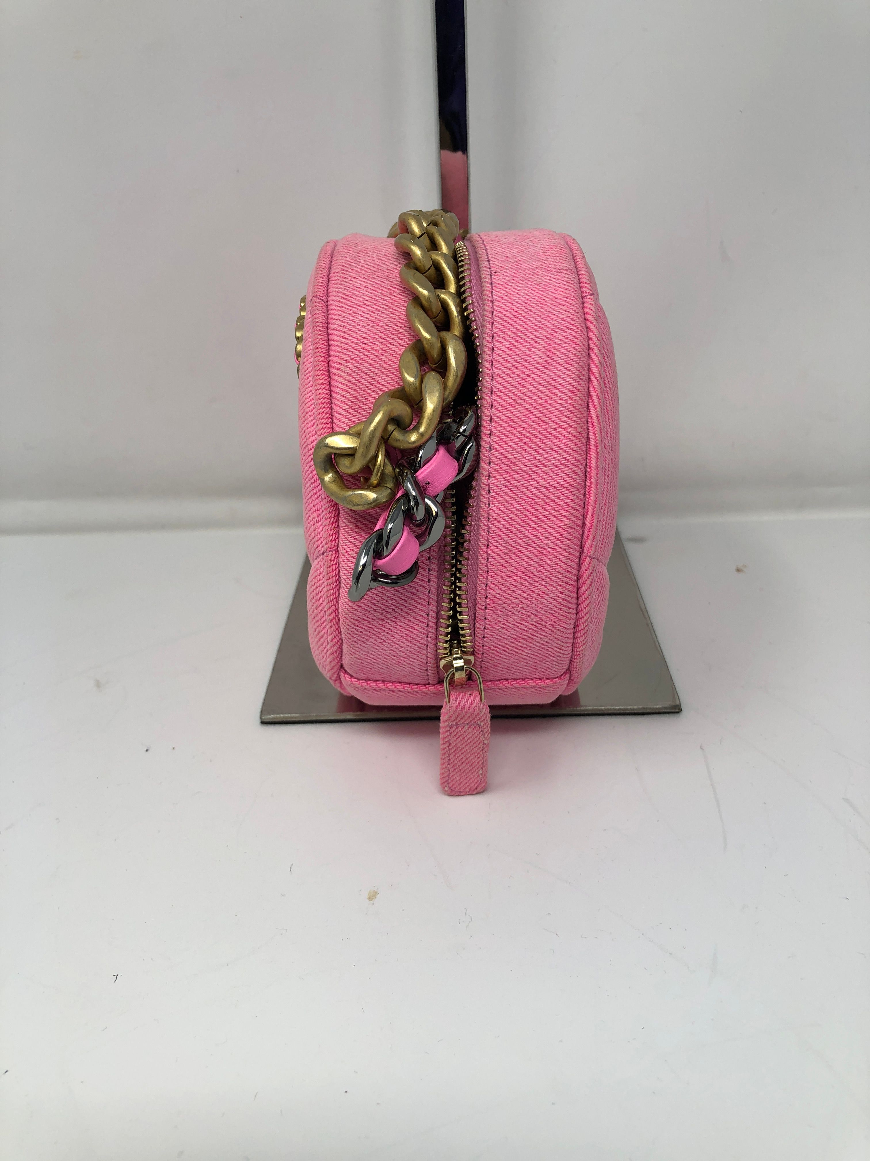 Pink Denim 19 Round Clutch w/Chain — view 7