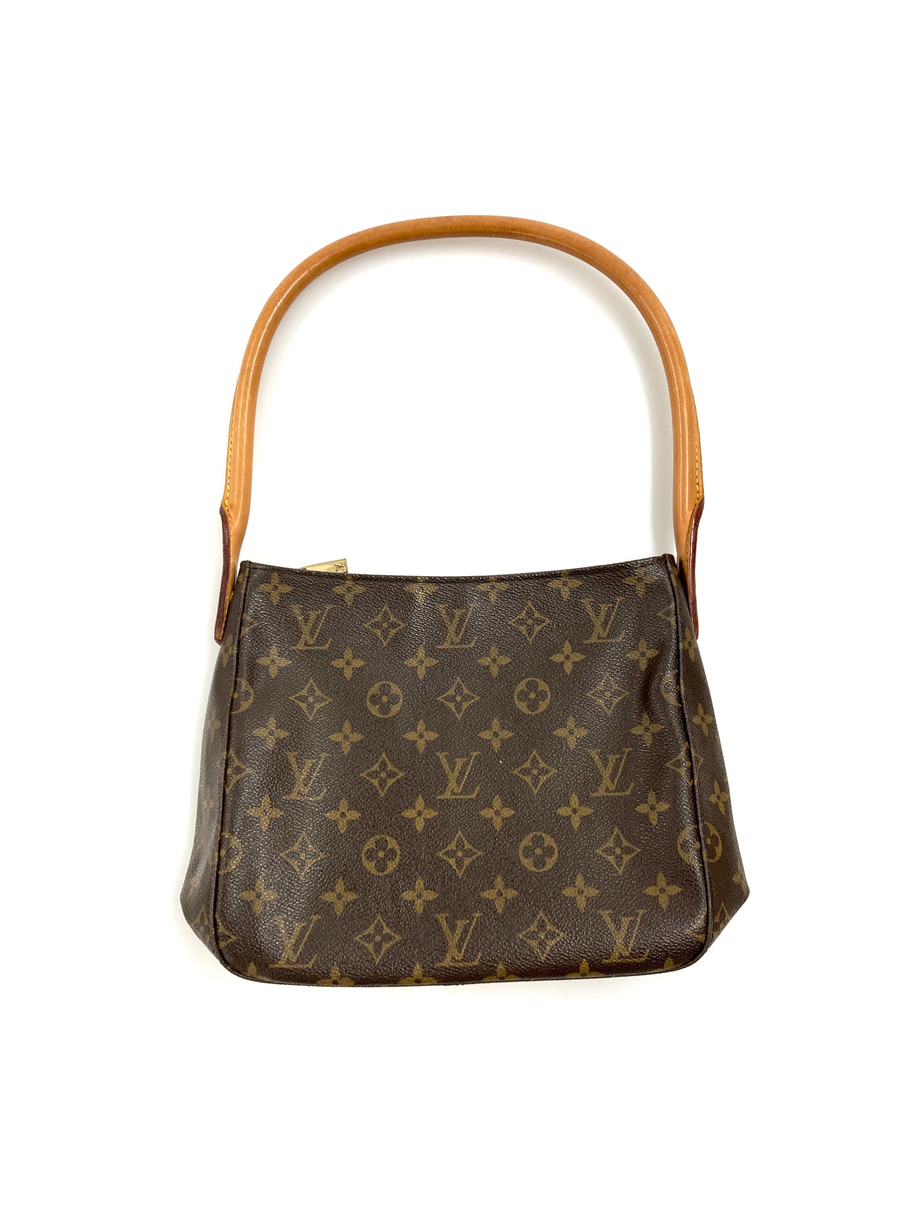 Looping MM, Monogram