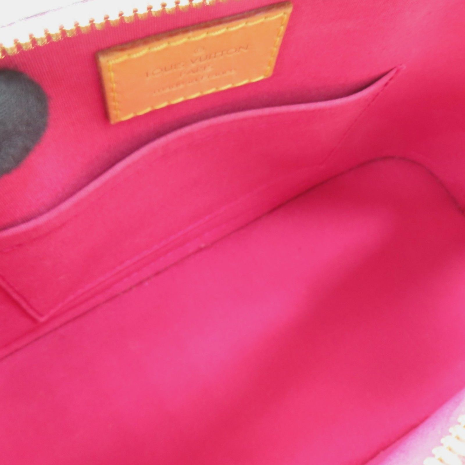 Alma Bb Shoulder Handbag Vernis Red M 91771 — view 6