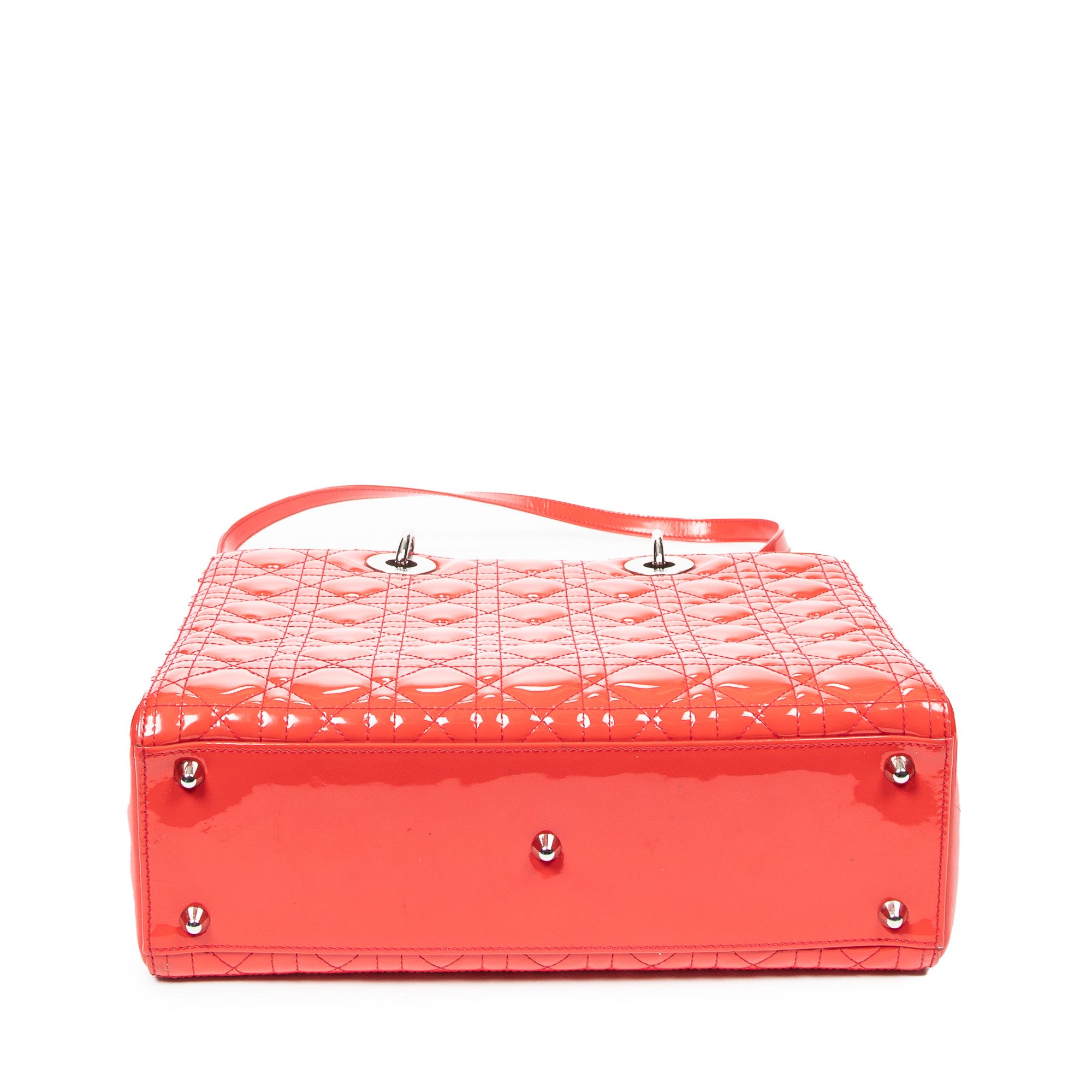 Large Lady Dior Cannage Patent Leather — view 12