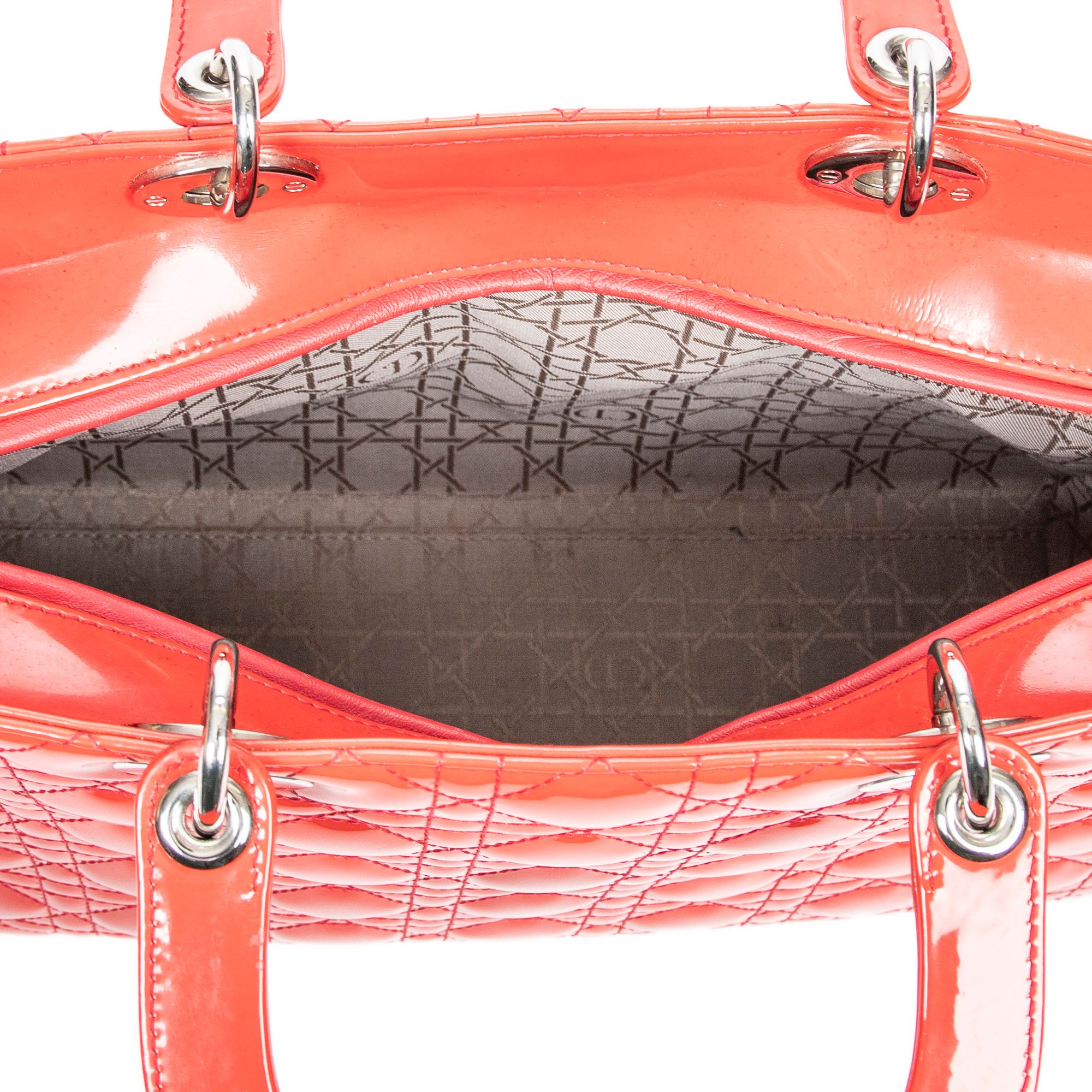 Large Lady Dior Cannage Patent Leather — view 13