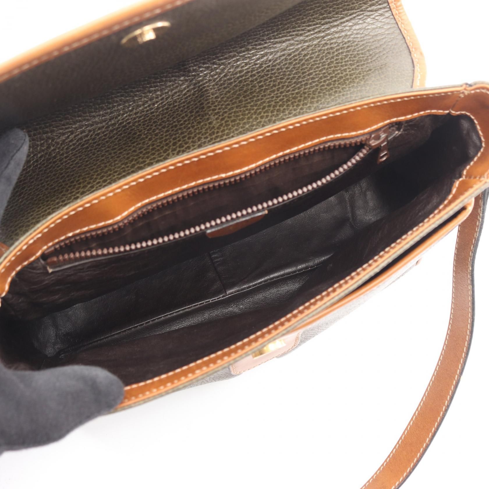 Gancini Shoulder Bag Khaki Brown Leather — view 3