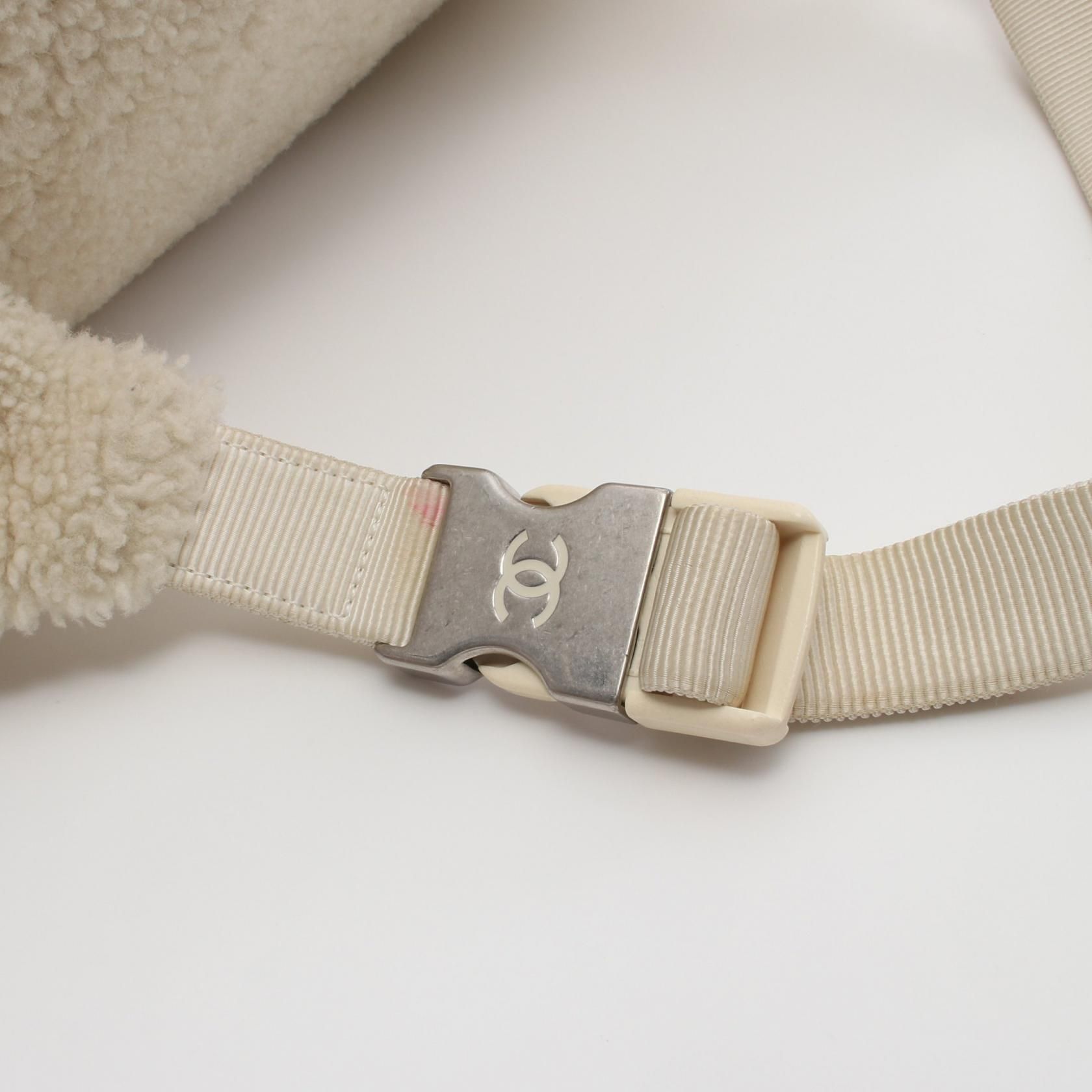 28 Series Sheepskin Belt Bag — view 7