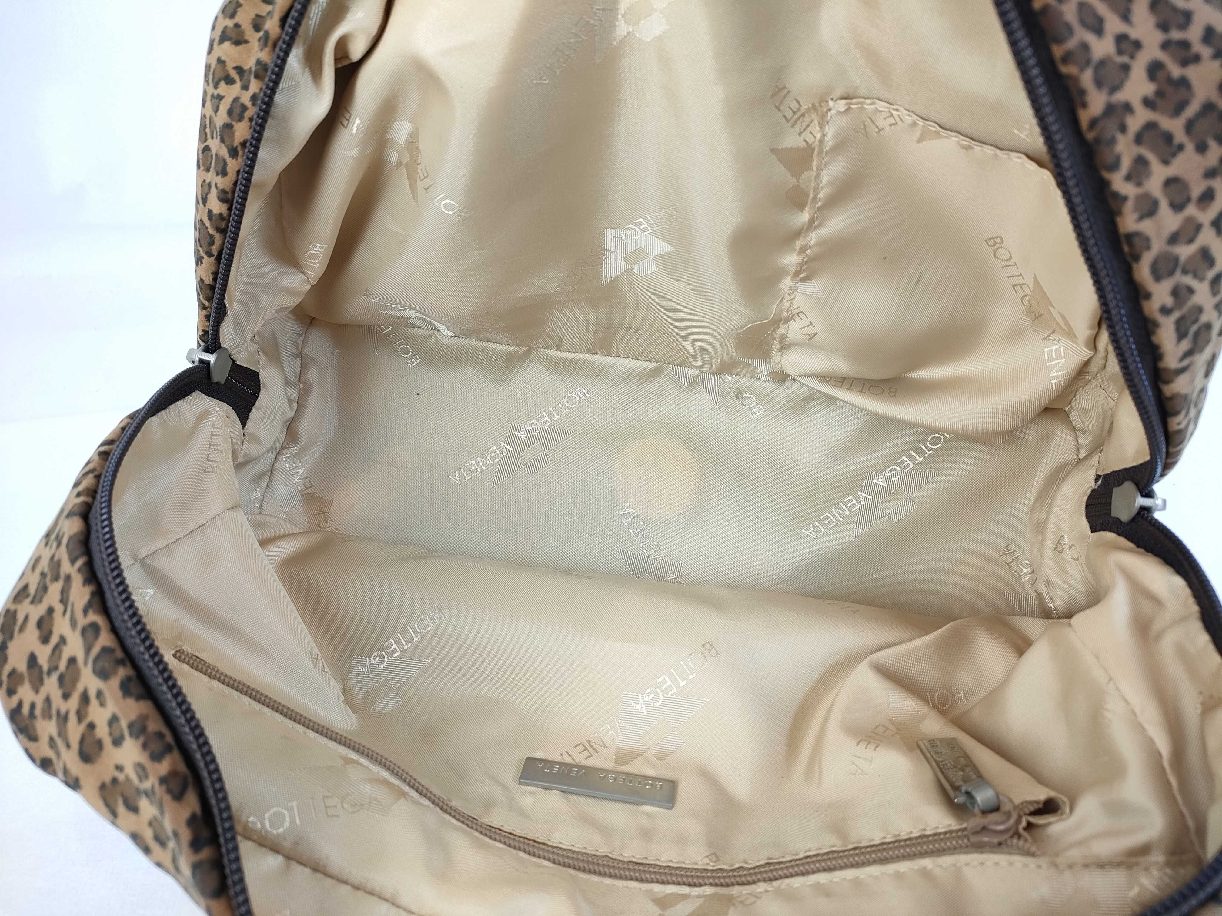 Bottega Leopard Print Handbag — view 11